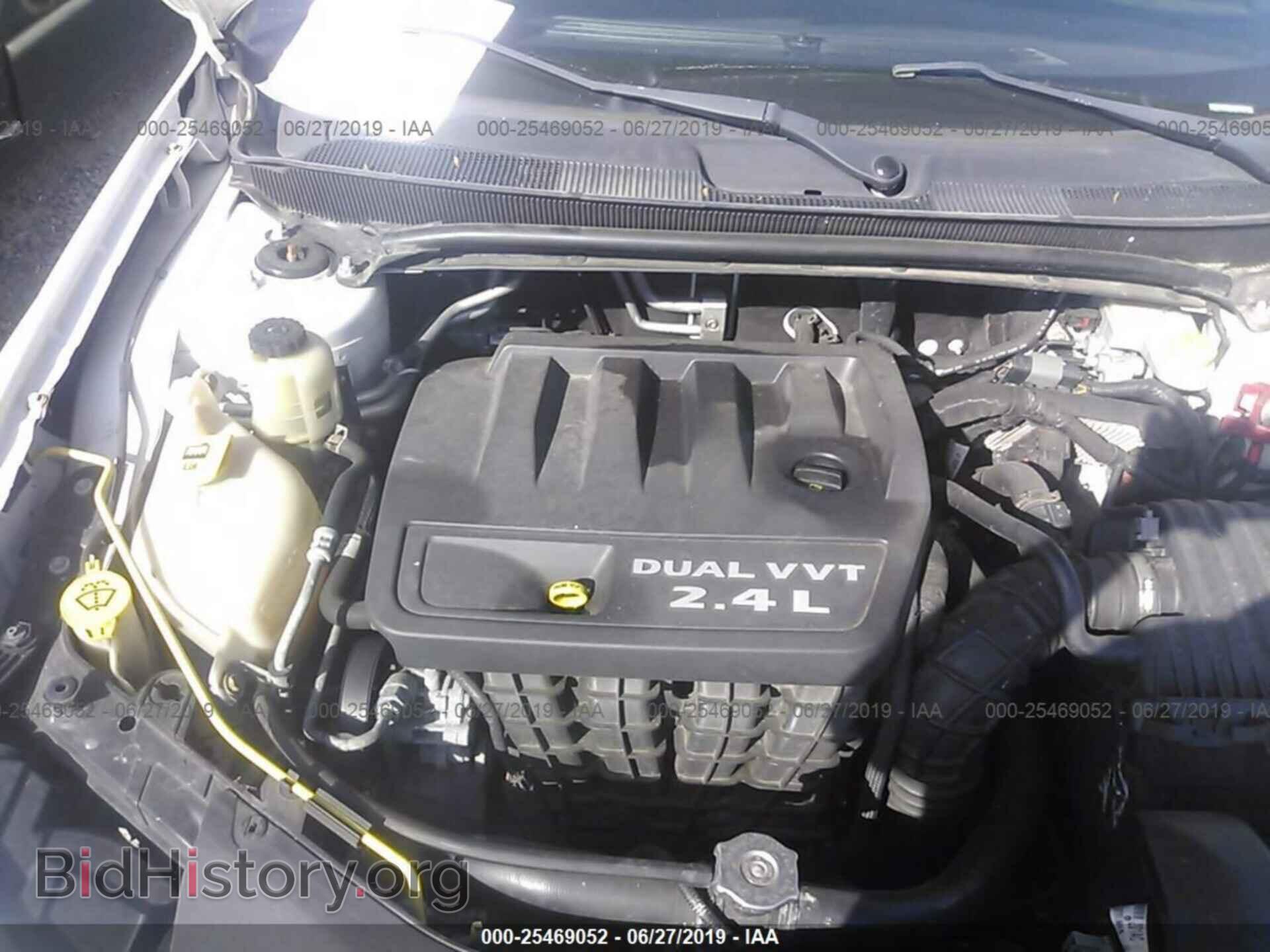 2012 CHRYSLER 200 - VIN: 1C3CCBBB1CN160575 - Фото 10