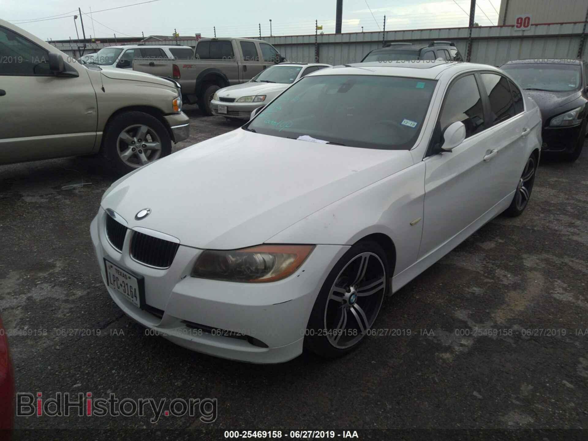 2006 BMW 330 - VIN: WBAVB33516KR76226 - Фото 2