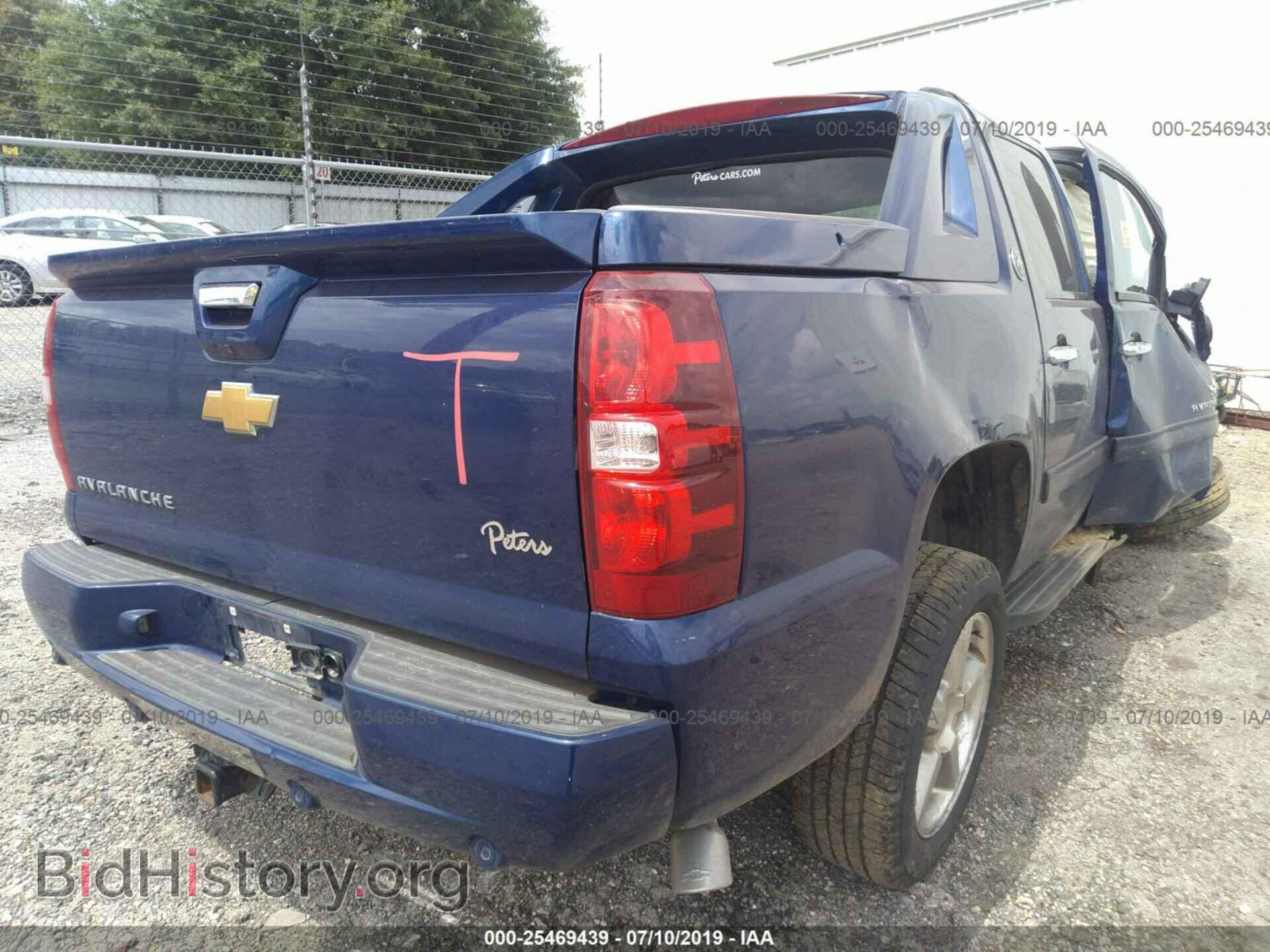 2013 CHEVROLET AVALANCHE - VIN: 3GNMCFE0XDG196686 - Фото 4