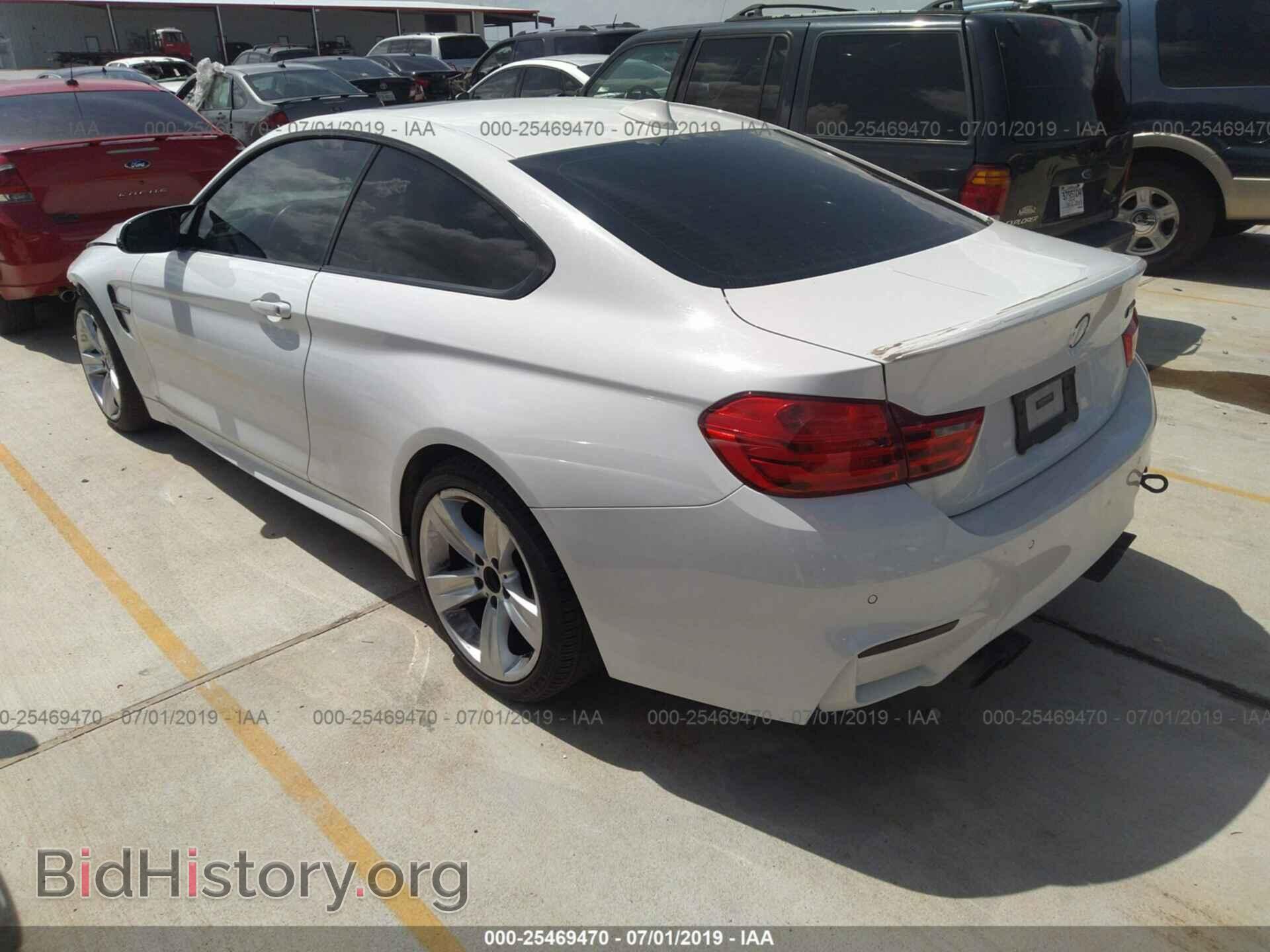 2015 BMW M4 - VIN: WBS3R9C58FK333051 - Фото 3