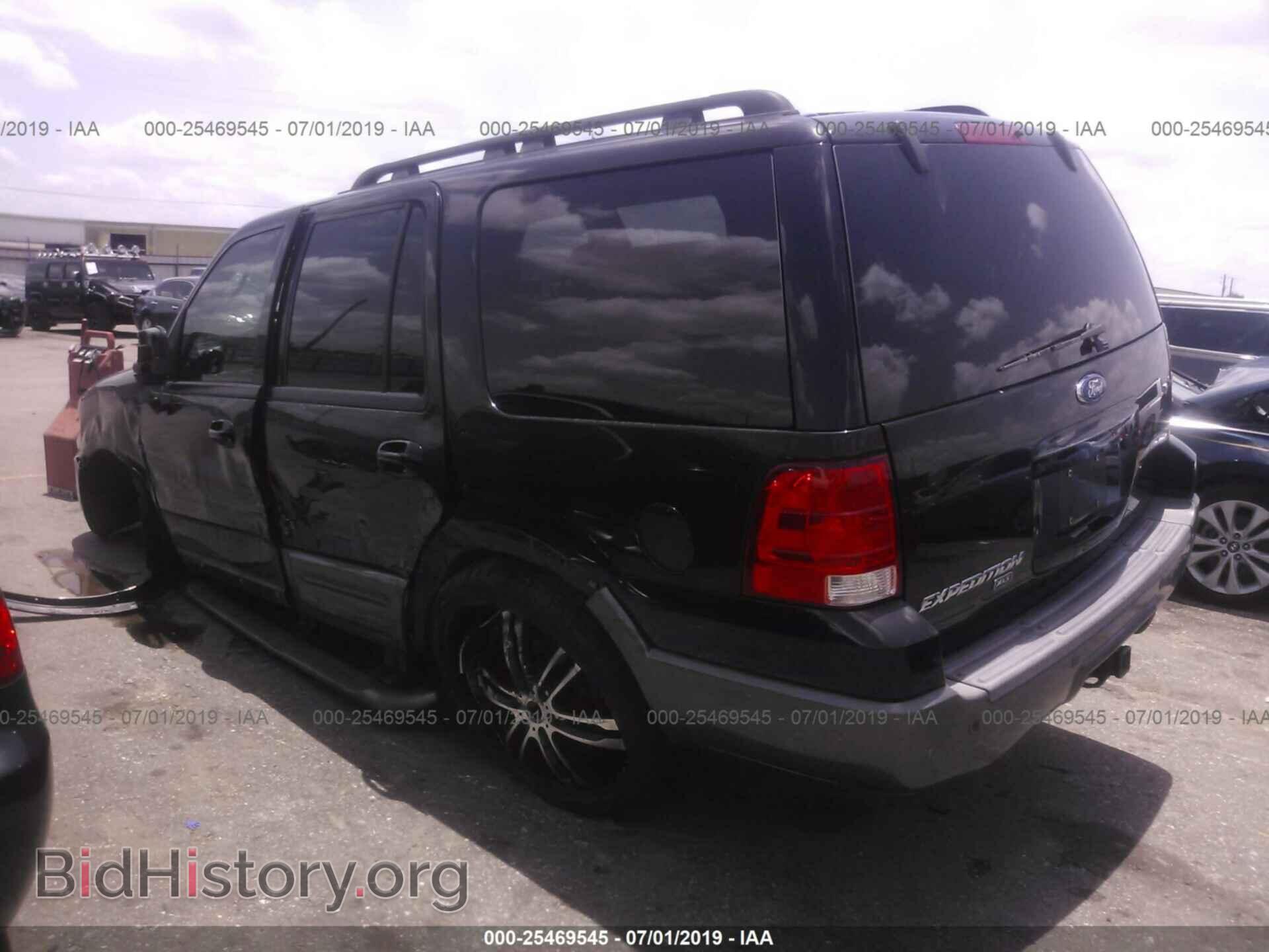 2005 FORD EXPEDITION - VIN: 1FMFU15535LA30281 - Фото 3