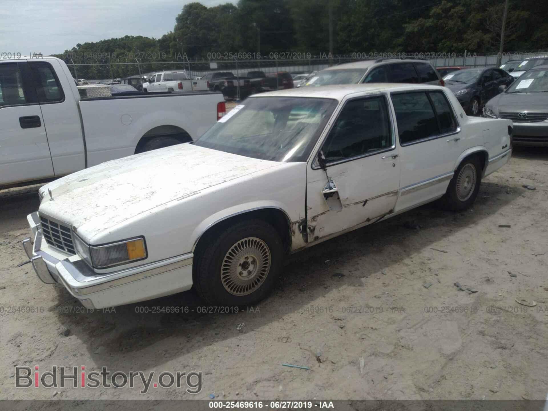 1993 CADILLAC DEVILLE - VIN: 1G6CD53B0P4316077 - Photo 2