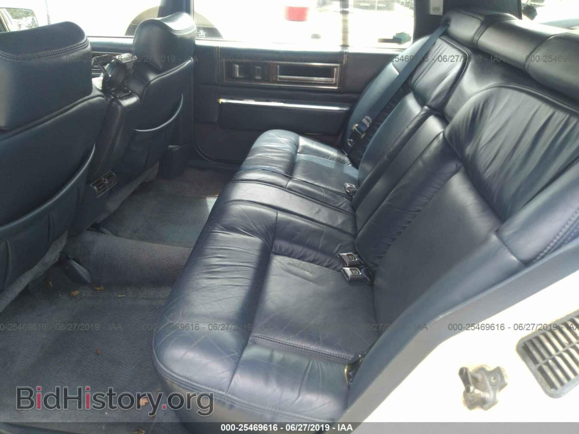 1993 CADILLAC DEVILLE - VIN: 1G6CD53B0P4316077 - Photo 8