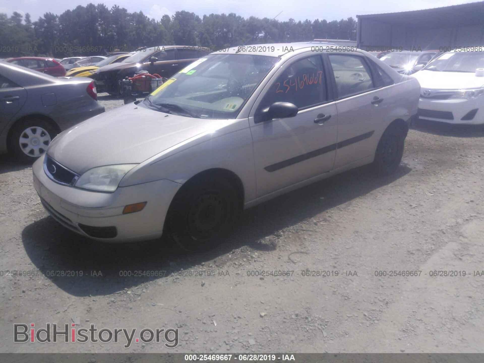 2007 FORD FOCUS - VIN: 1FAFP34N67W290108 - Фото 2