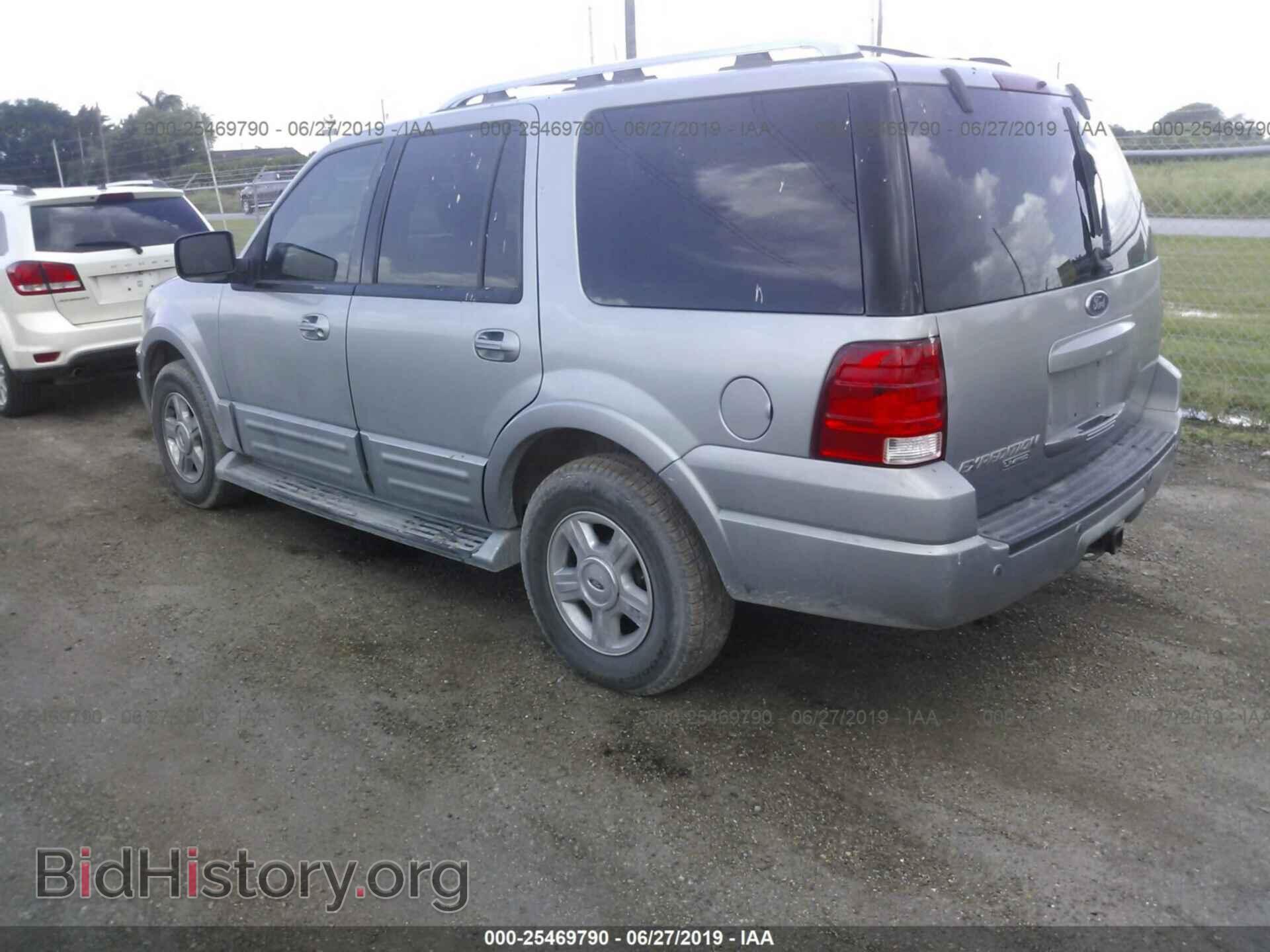 2006 FORD EXPEDITION - VIN: 1FMPU19586LA62207 - Фото 3