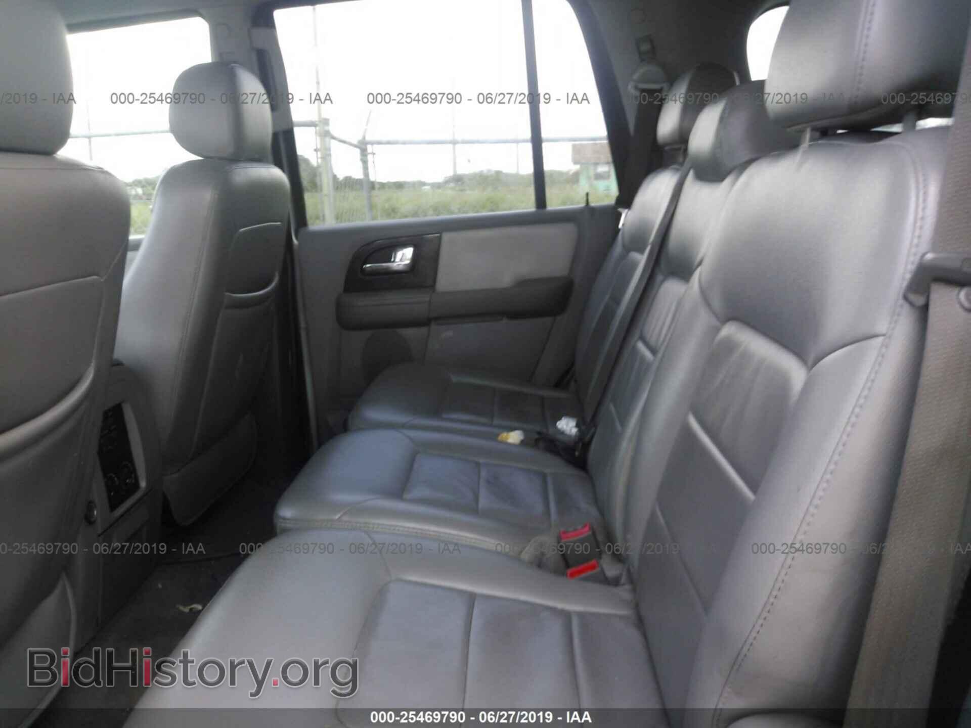 2006 FORD EXPEDITION - VIN: 1FMPU19586LA62207 - Фото 8