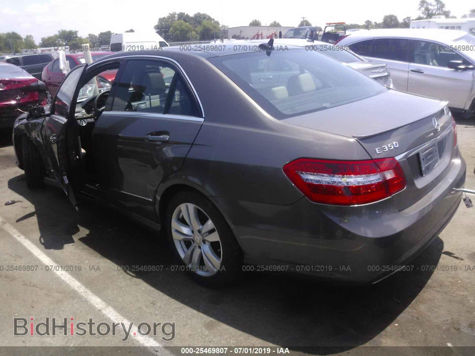 2011 MERCEDES-BENZ E - VIN: WDDHF2EB2BA403231 - Photo 3