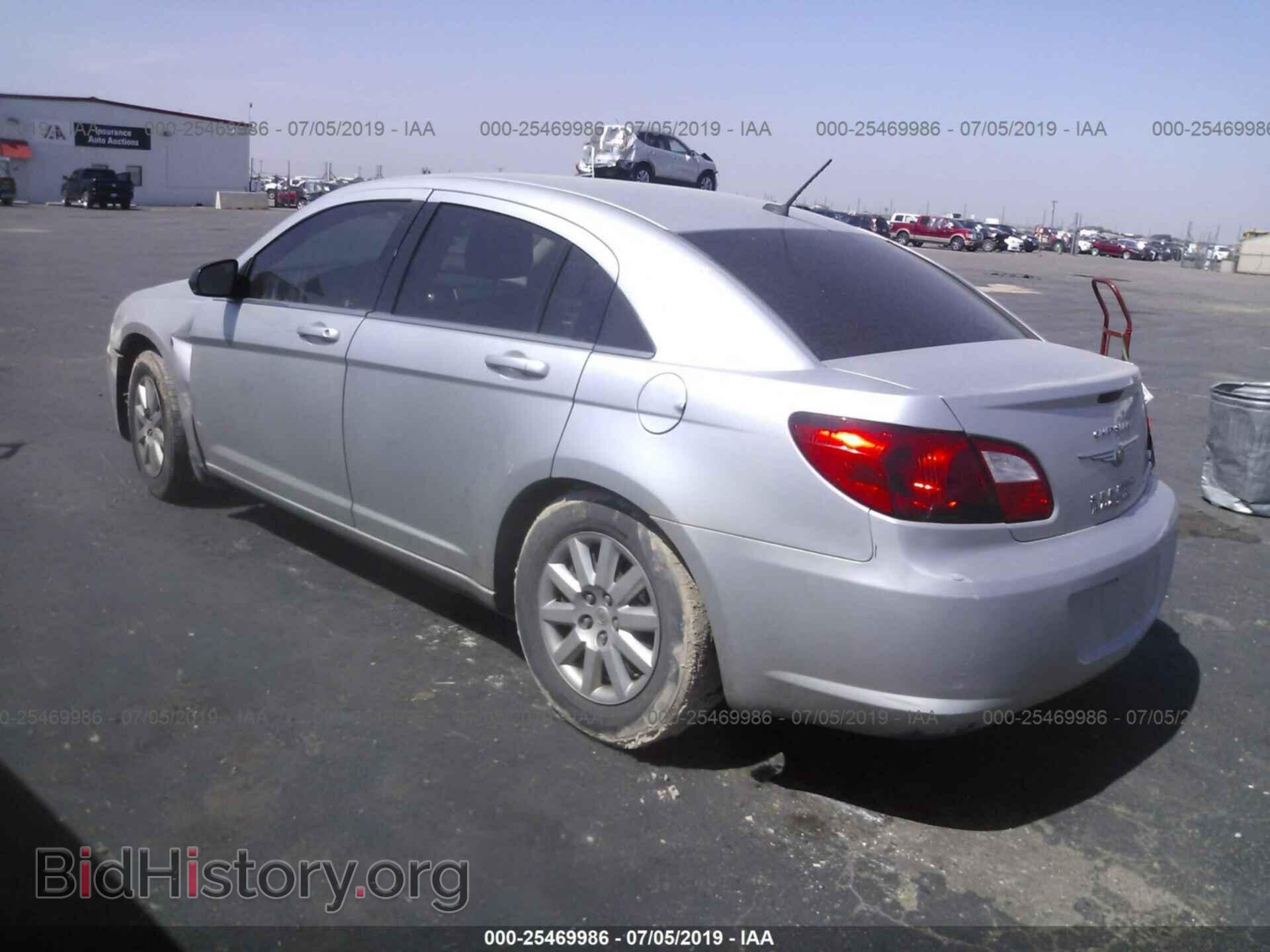 2010 CHRYSLER SEBRING - VIN: 1C3CC4FB5AN103170 - Фото 3