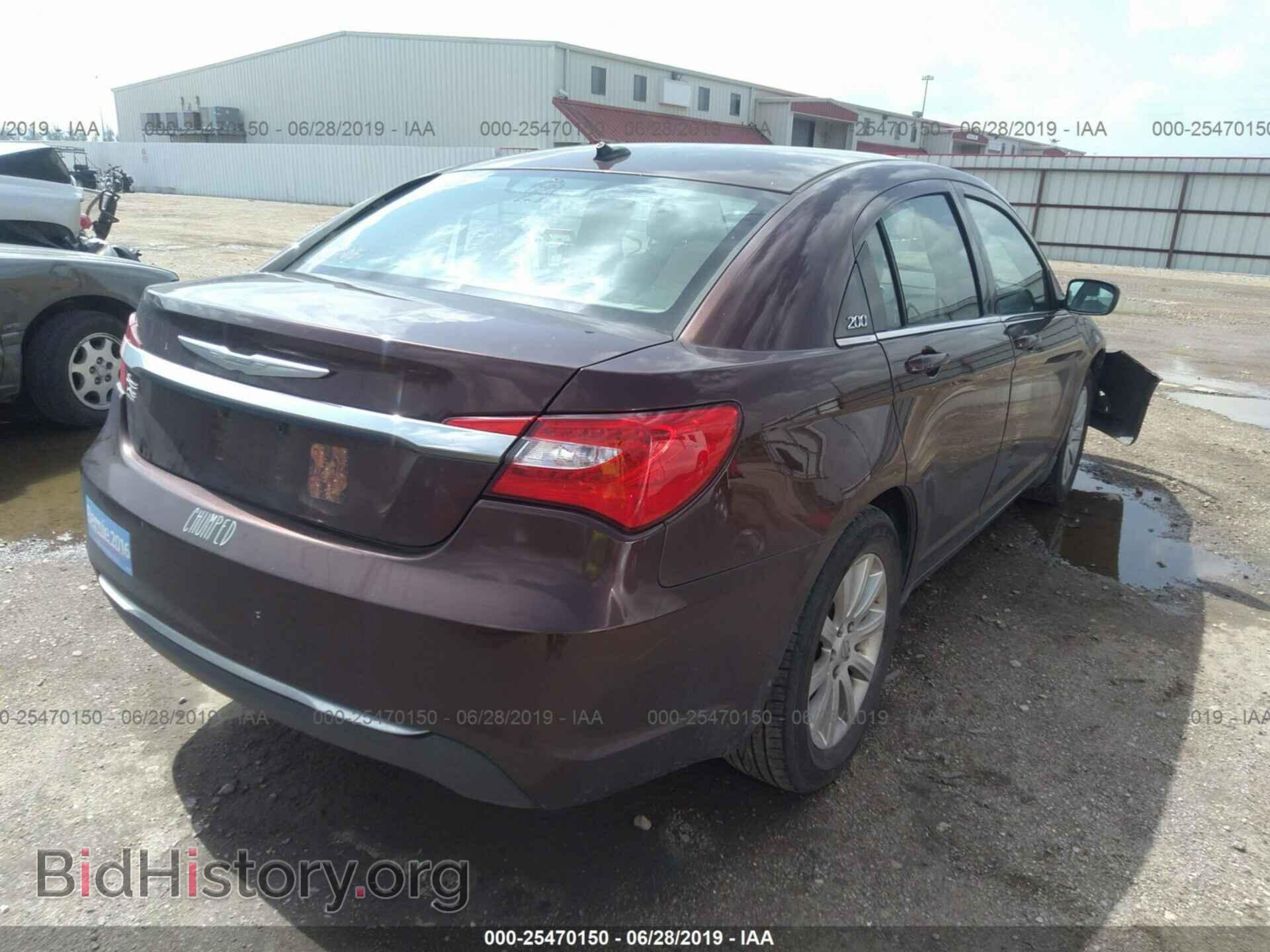 2013 CHRYSLER 200 - VIN: 1C3CCBBB5DN672261 - Photo 4