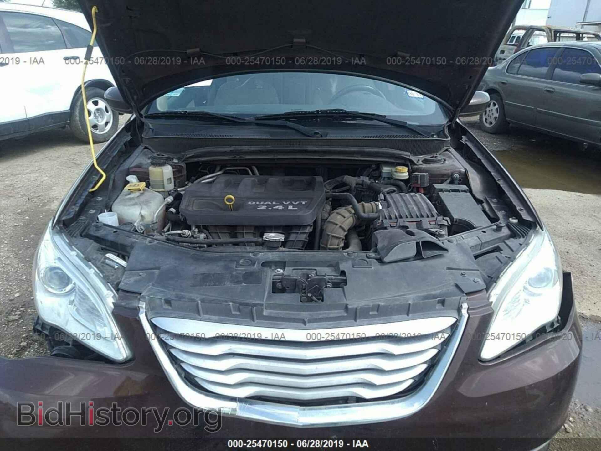 2013 CHRYSLER 200 - VIN: 1C3CCBBB5DN672261 - Photo 10