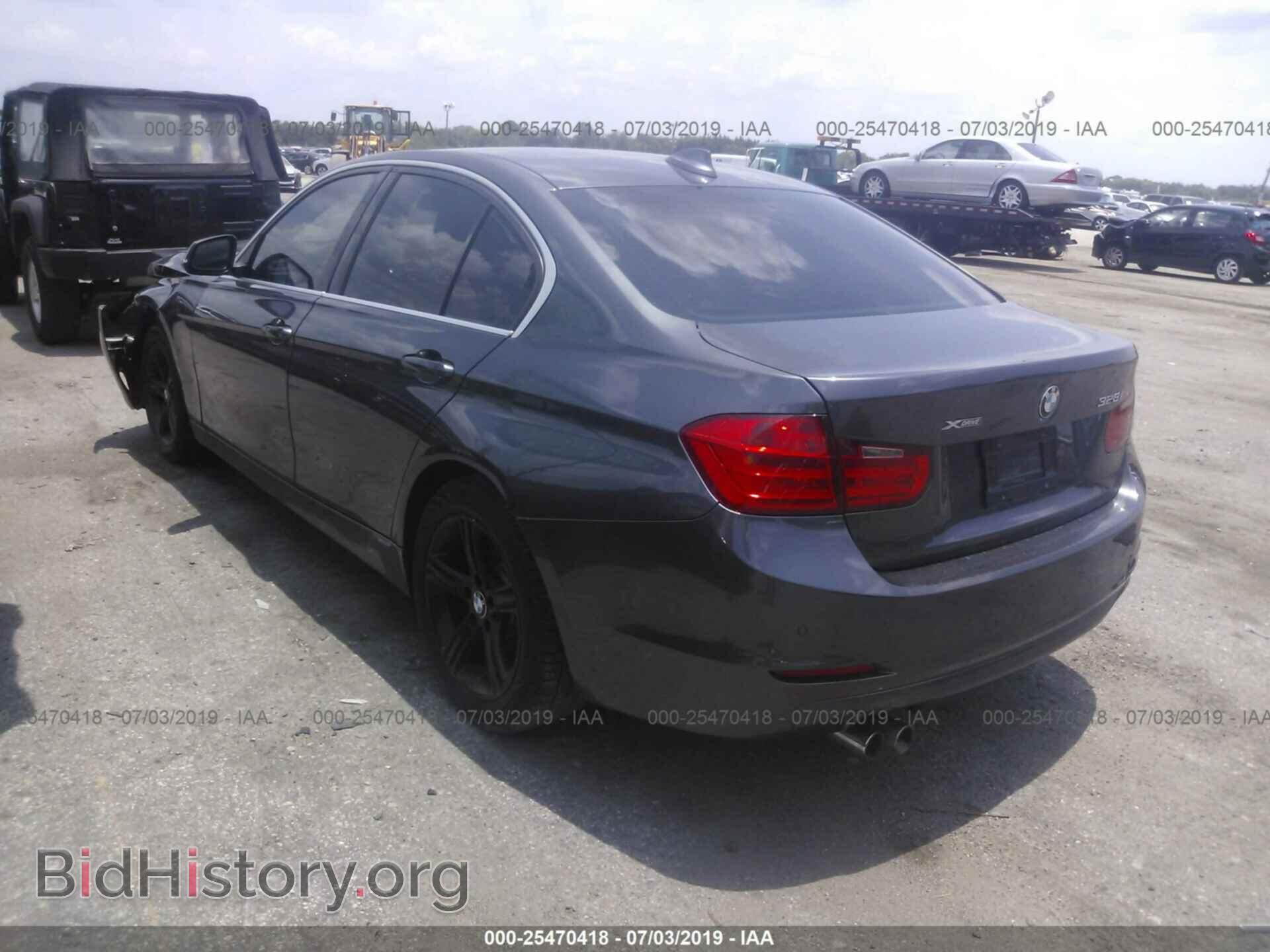 2015 BMW 328 - VIN: WBA3B5G59FNS11812 - Фото 3