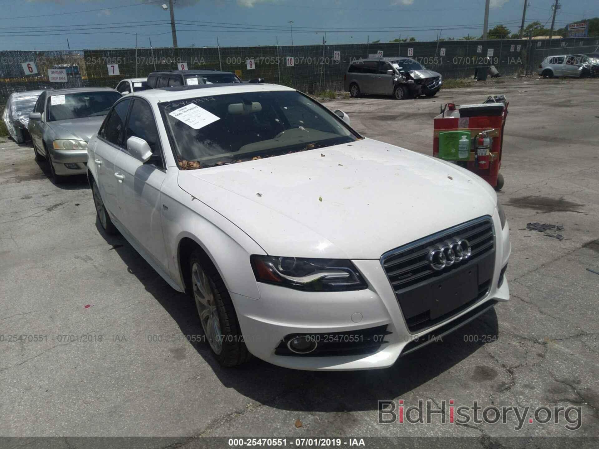 Photo WAUFFAFL9CA120391 - AUDI A4 2012