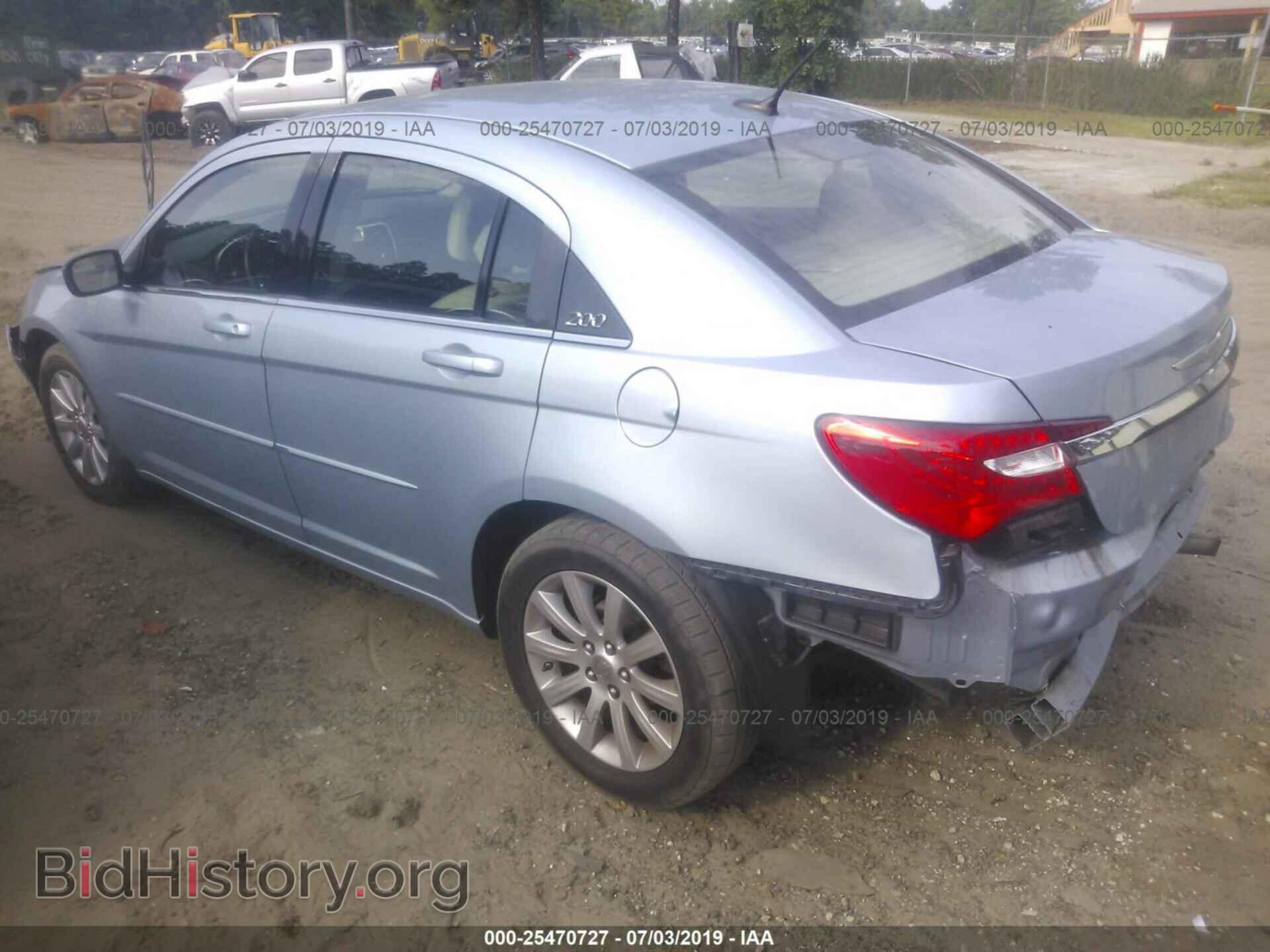 2013 CHRYSLER 200 - VIN: 1C3CCBBB5DN557840 - Photo 3