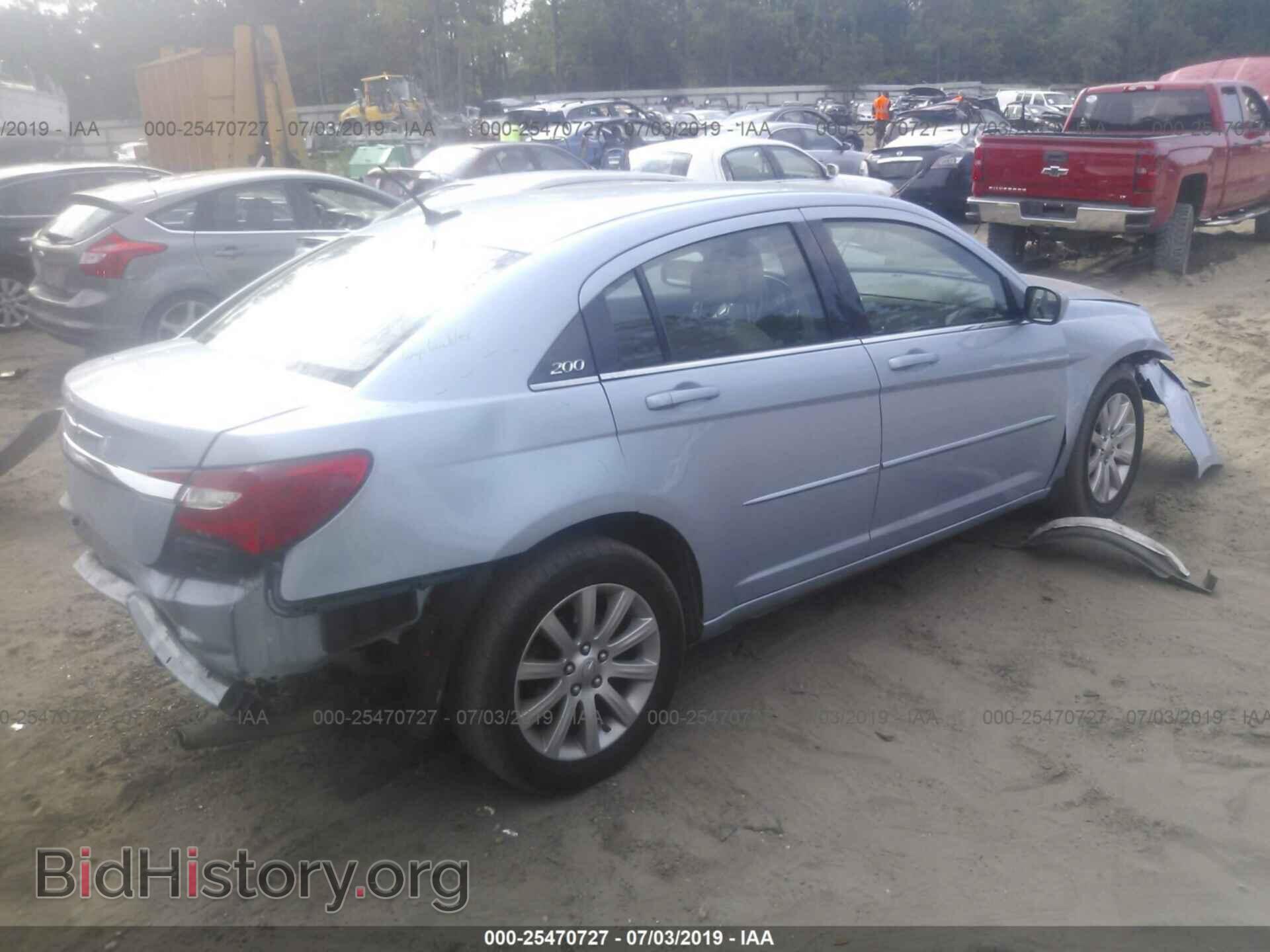 2013 CHRYSLER 200 - VIN: 1C3CCBBB5DN557840 - Photo 4