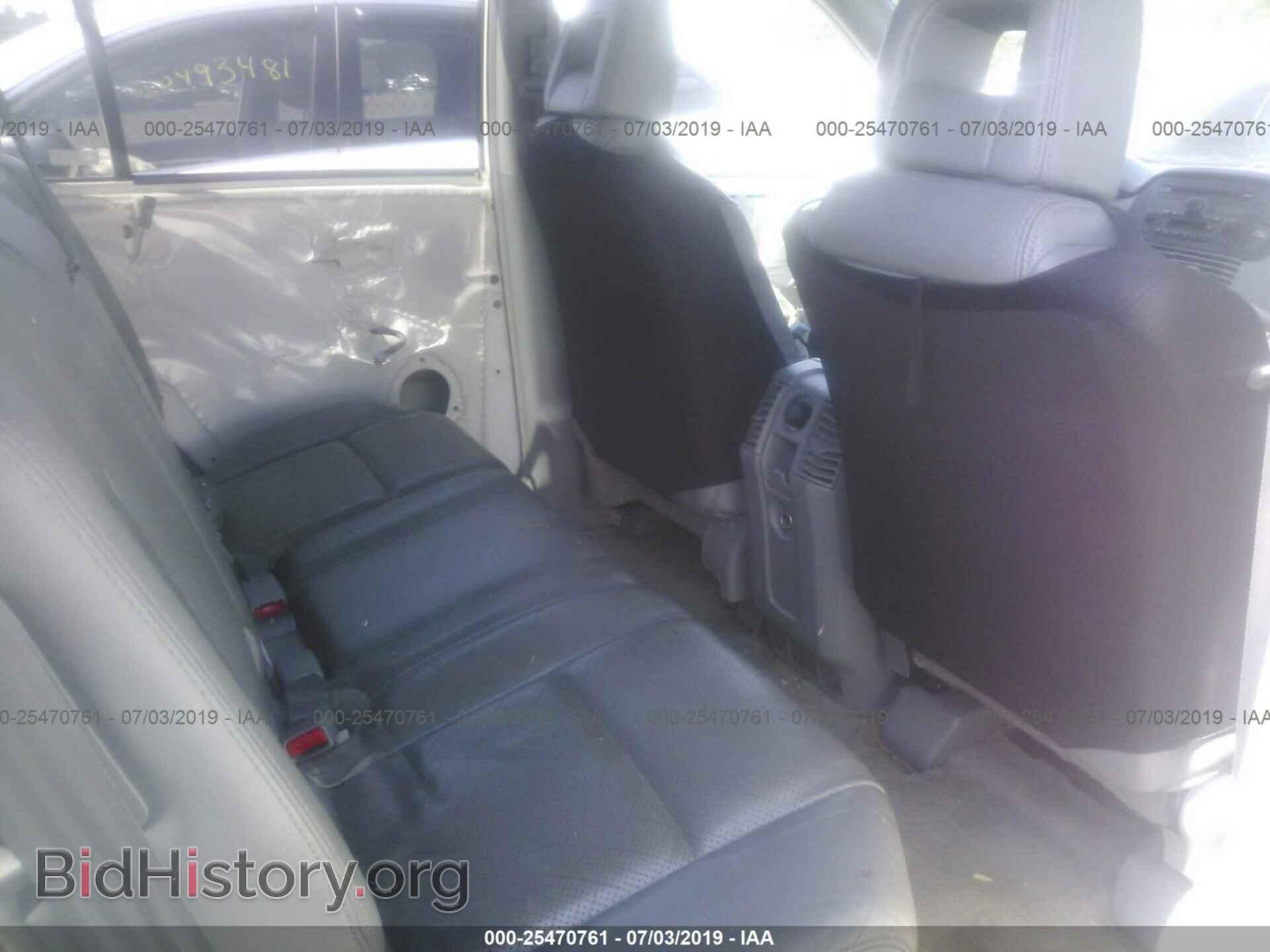 2005 HONDA PILOT - VIN: 5FNYF18545B034569 - Фото 8