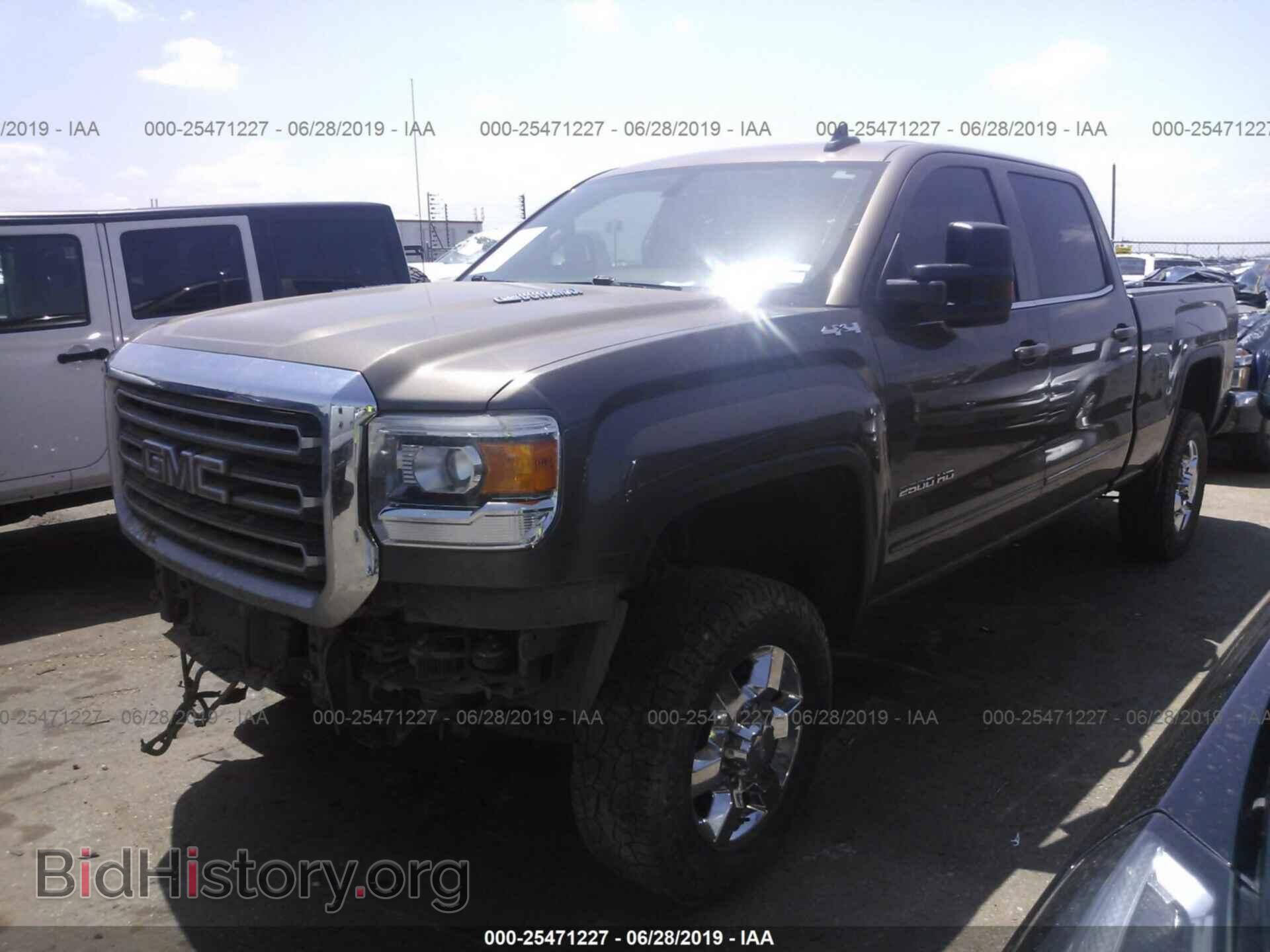 2015 GMC SIERRA - VIN: 1GT12YE83FF593452 - Фото 2