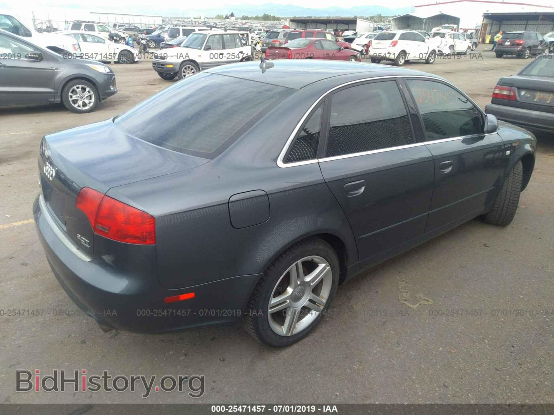 2007 AUDI A4 - VIN: WAUDF78E77A200366 - Photo 4
