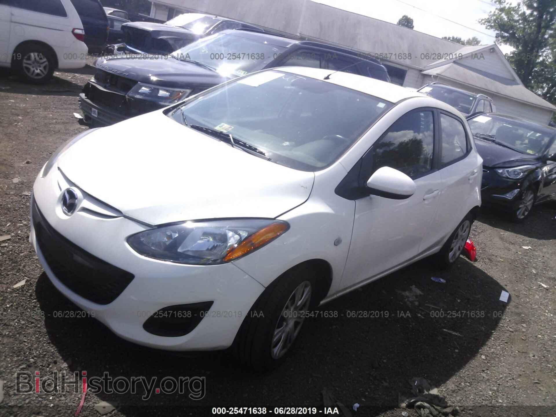 2014 MAZDA MAZDA2 - VIN: JM1DE1KY7E0174408 - Фото 2