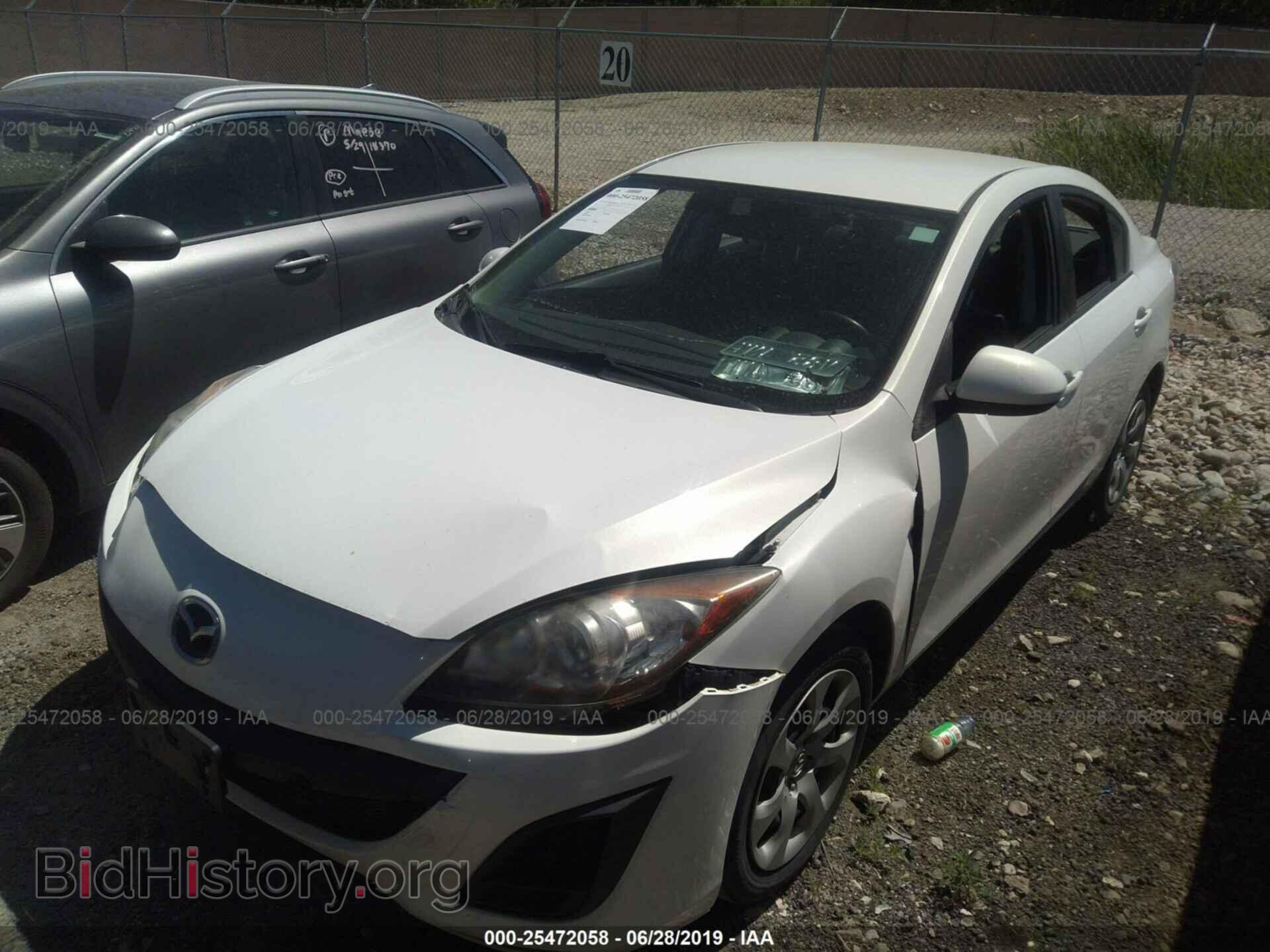 2011 MAZDA 3 - VIN: JM1BL1UG9B1420687 - Photo 2