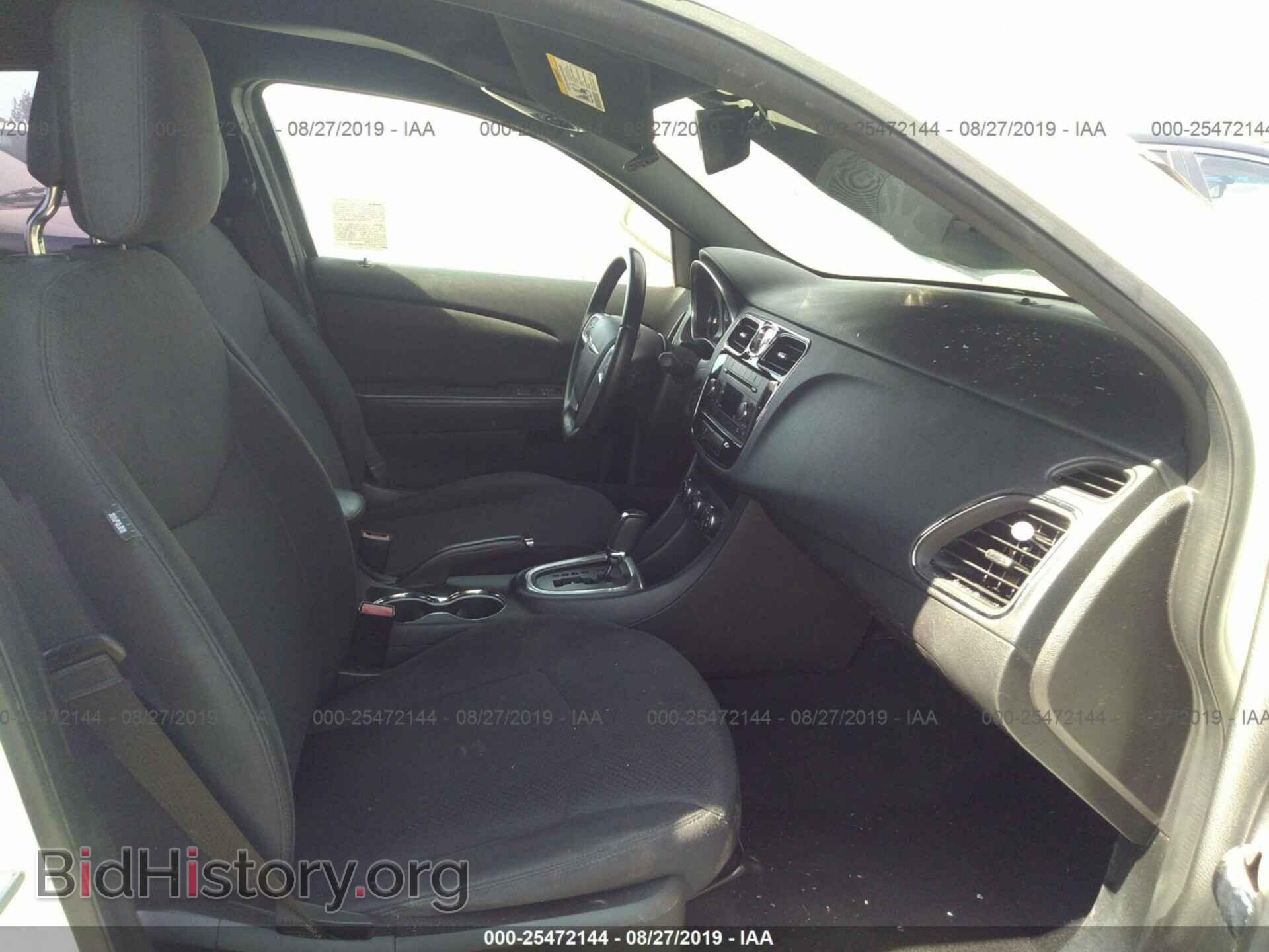 2013 CHRYSLER 200 - VIN: 1C3CCBBB8DN570517 - Photo 5