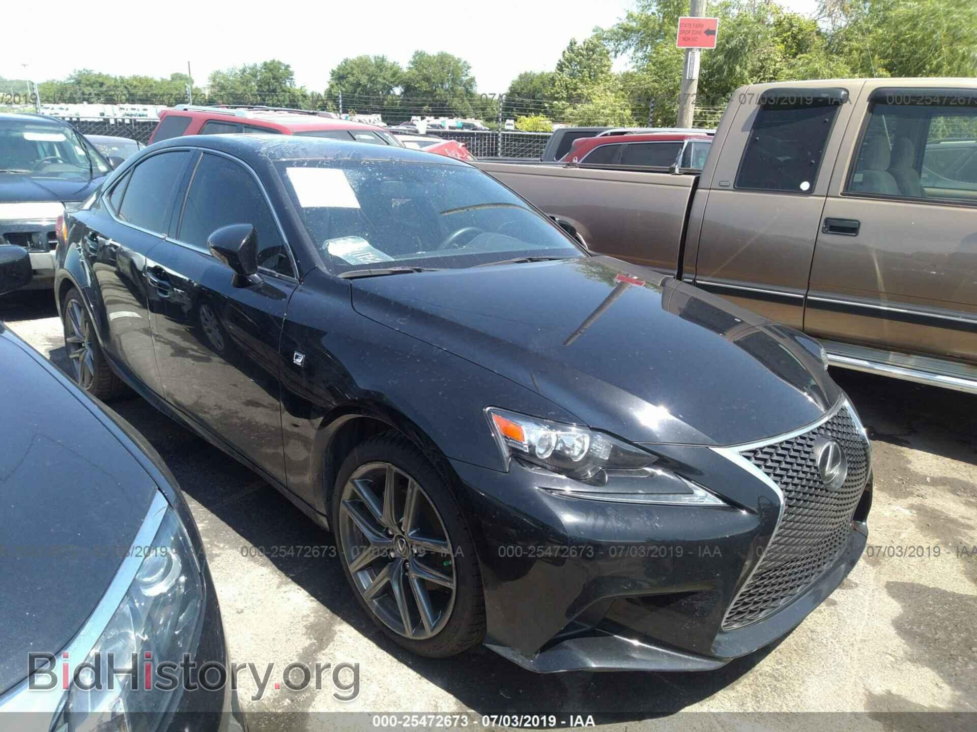 Фотография JTHCF1D21F5023102 - LEXUS IS 2015
