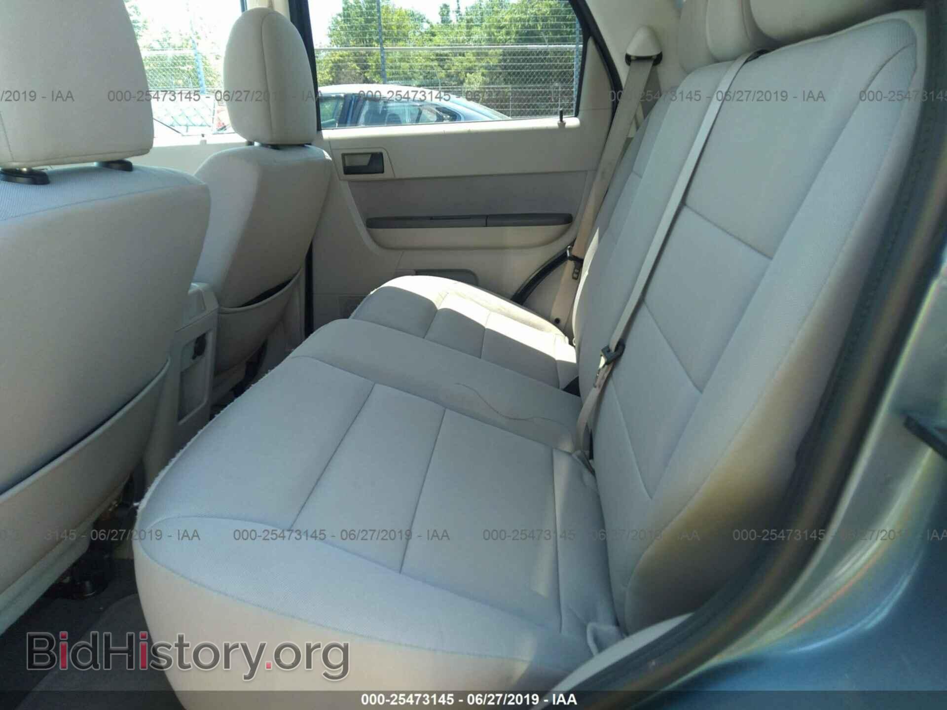 2011 FORD ESCAPE - VIN: 1FMCU0D70BKC58935 - Photo 8