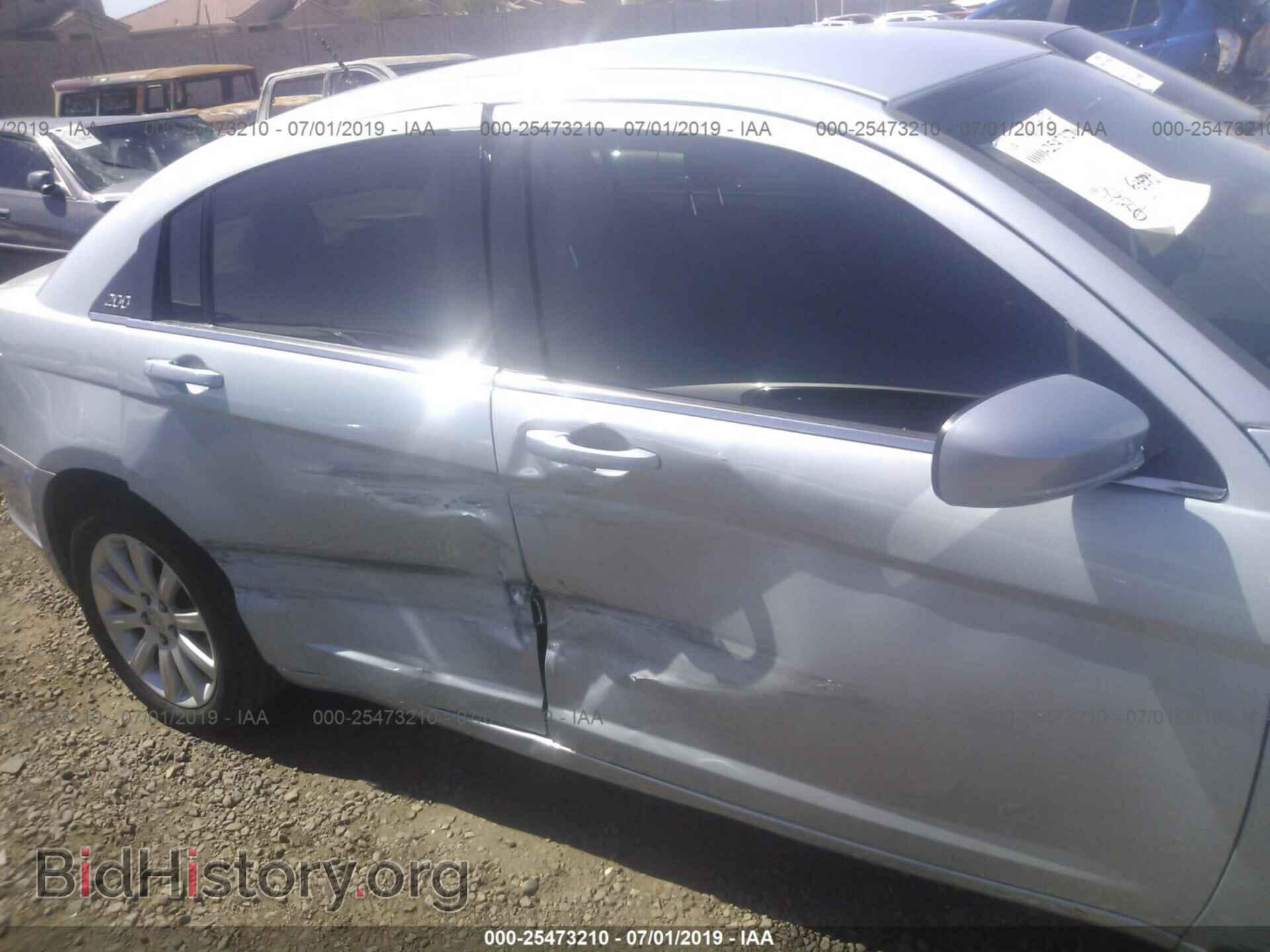 2014 CHRYSLER 200 - VIN: 1C3CCBBB8EN179904 - Фото 6