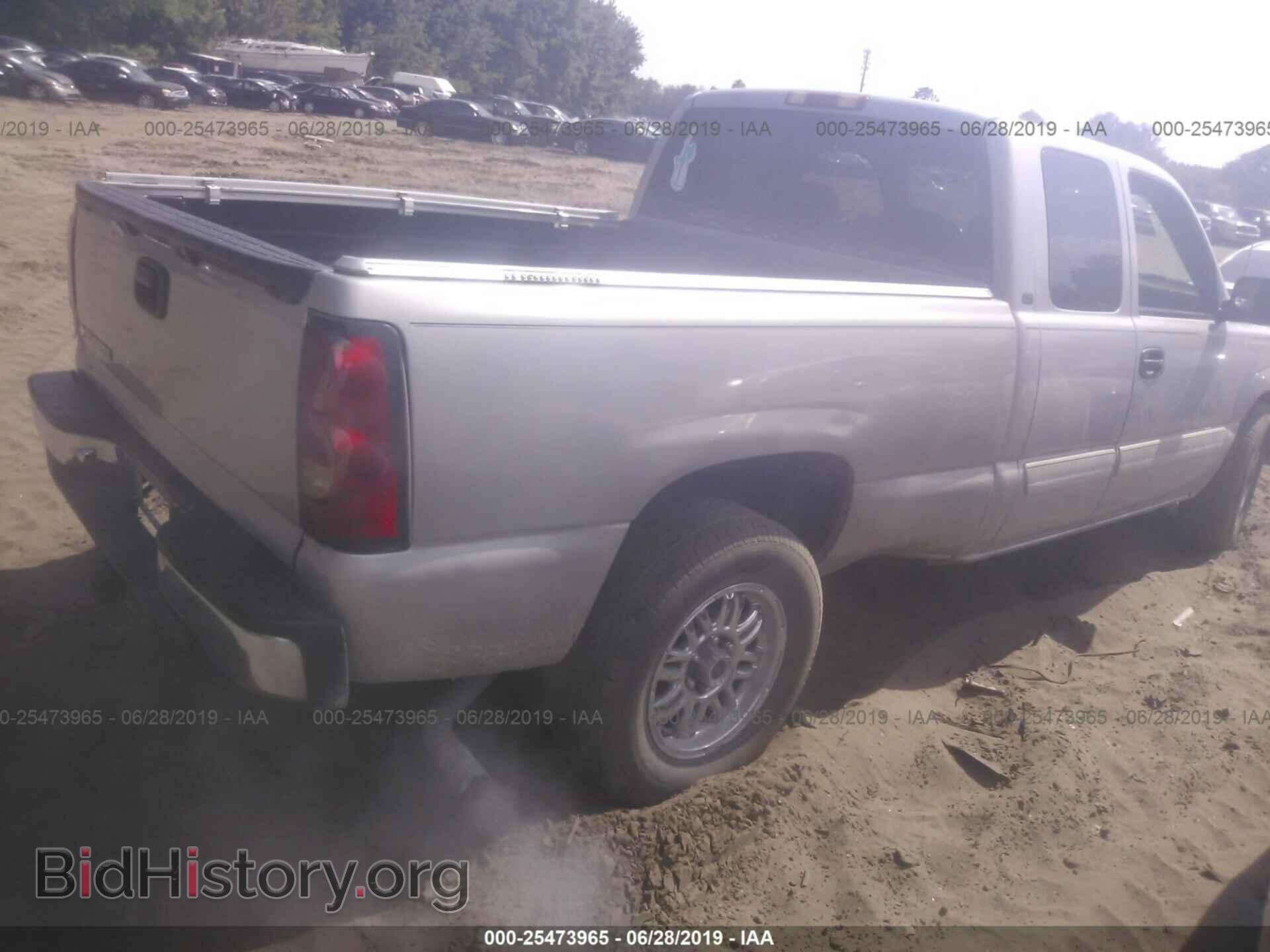 2006 CHEVROLET SILVERADO - VIN: 2GCEC19V561333891 - Фото 4