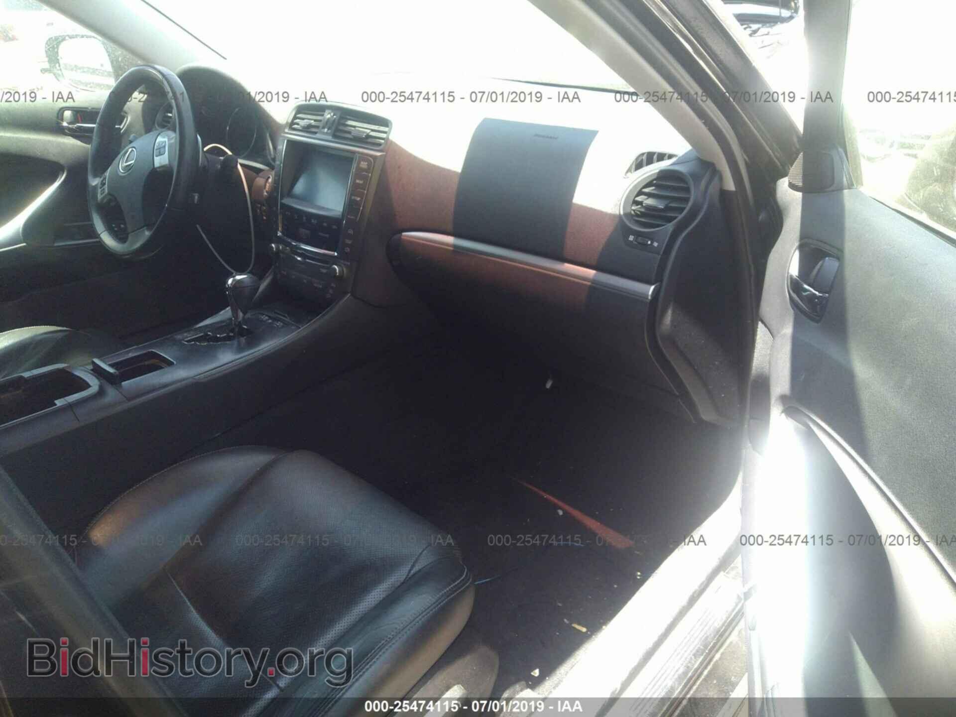 2011 LEXUS IS - VIN: JTHBF5C20B2101448 - Фото 5