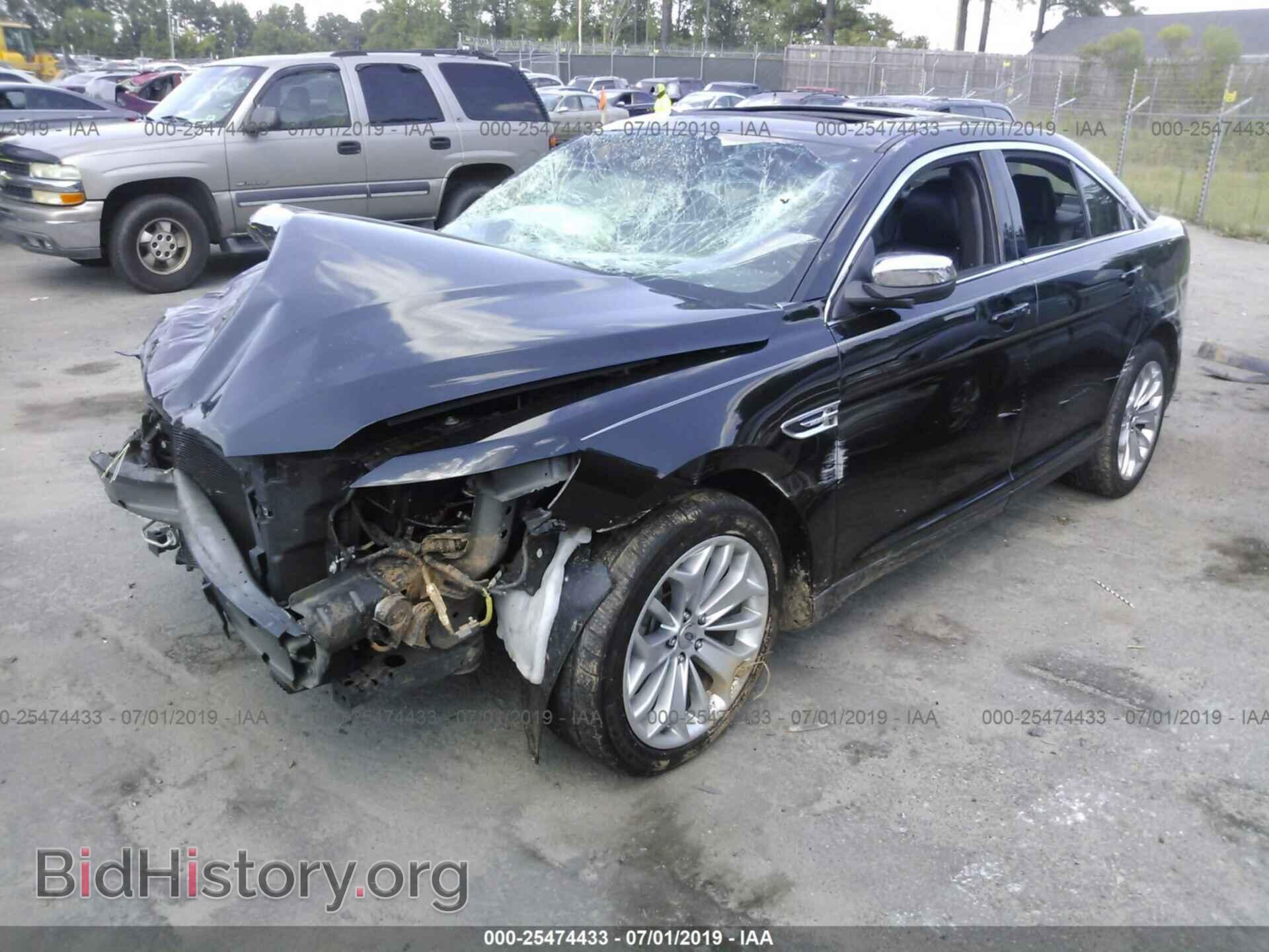 2013 FORD TAURUS - VIN: 1FAHP2F86DG118919 - Фото 2