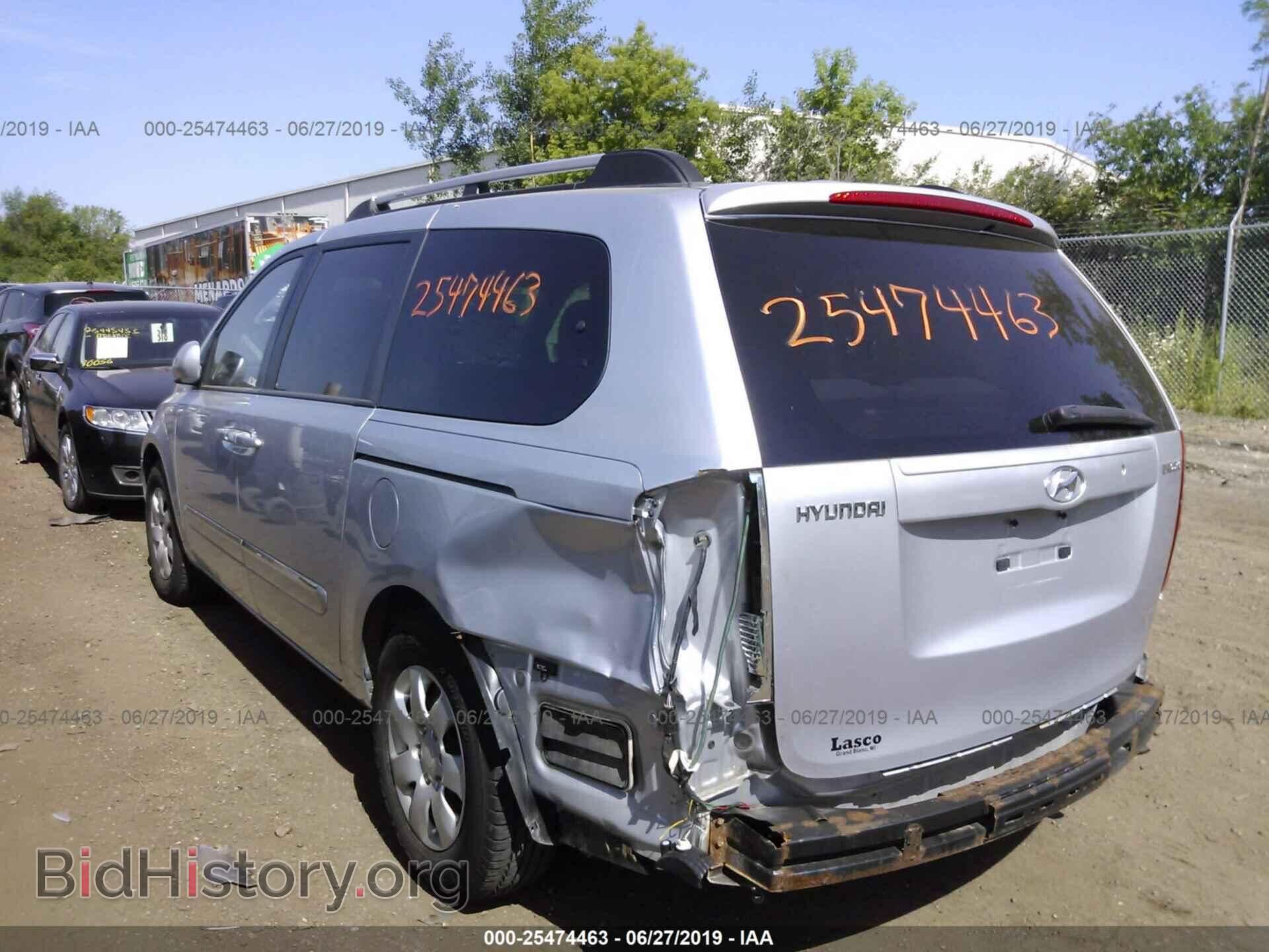 2007 HYUNDAI ENTOURAGE - VIN: KNDMC233676043677 - Фото 3