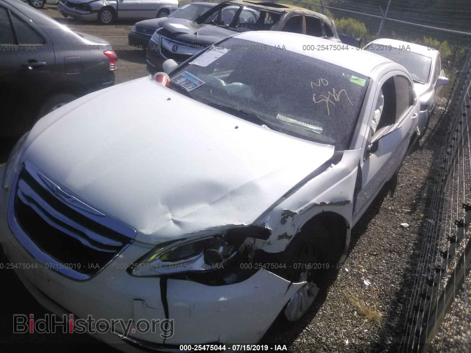 2012 CHRYSLER 200 - VIN: 1C3CCBAB5CN158216 - Photo 2