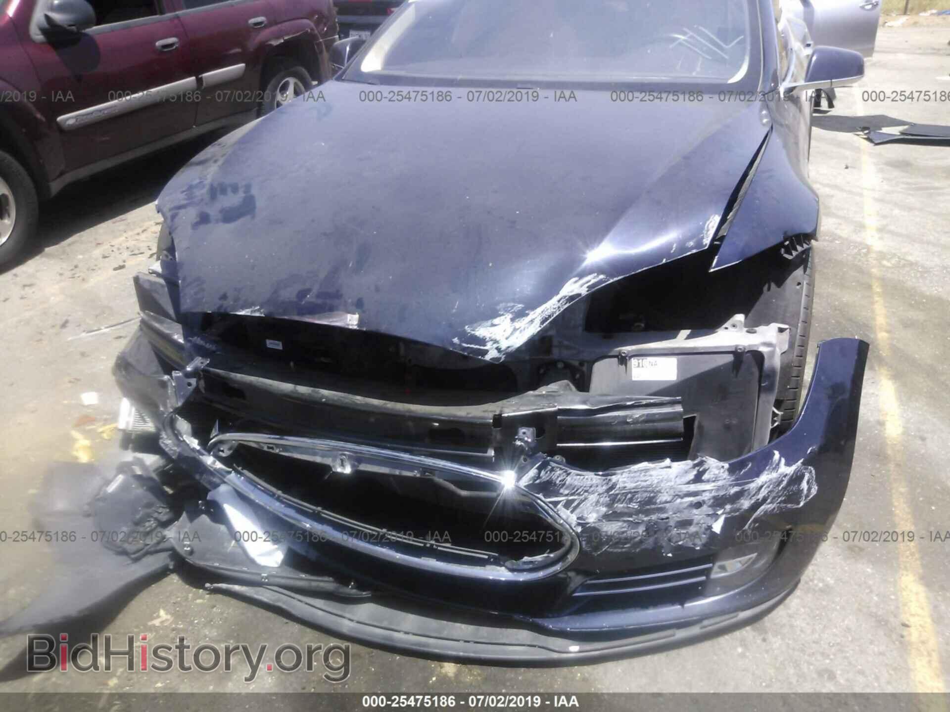 2014 Tesla Model S - VIN: 5YJSA1H11EFP39668 - Photo 6