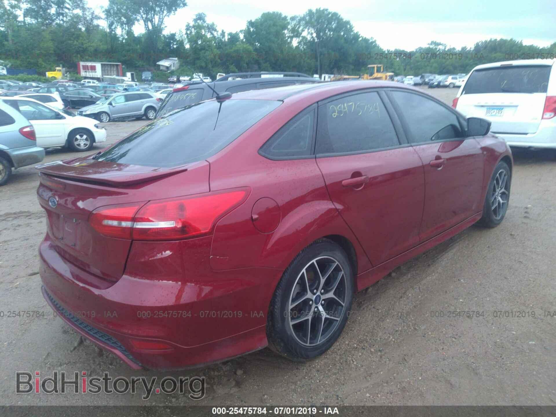 2016 FORD FOCUS - VIN: 1FADP3F2XGL383810 - Photo 4