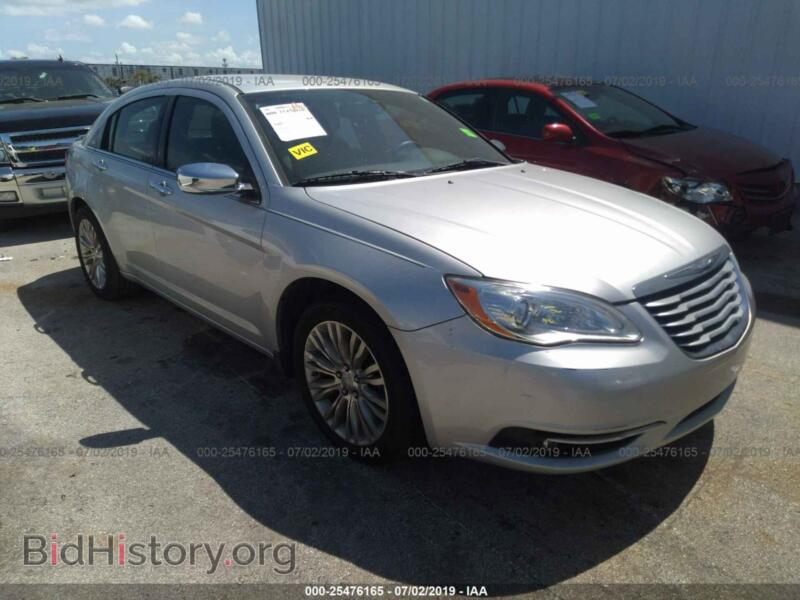2011 Chrysler 200 Limited (VIN 1C3BC2FG8BN619231) — фото 1 из 10, IAAI, повреждение: левая задняя часть
