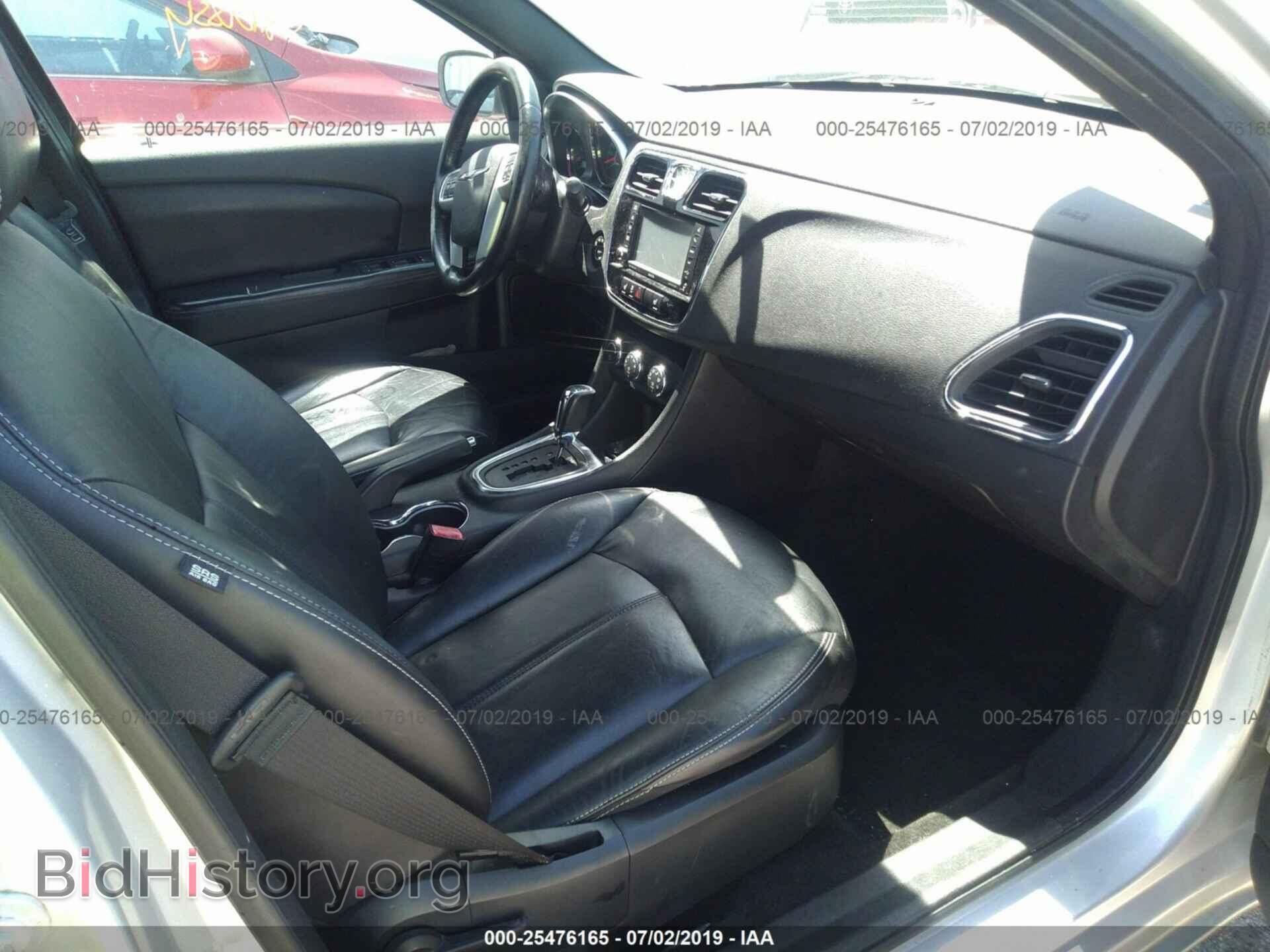 2011 CHRYSLER 200 - VIN: 1C3BC2FG8BN619231 - Фото 5