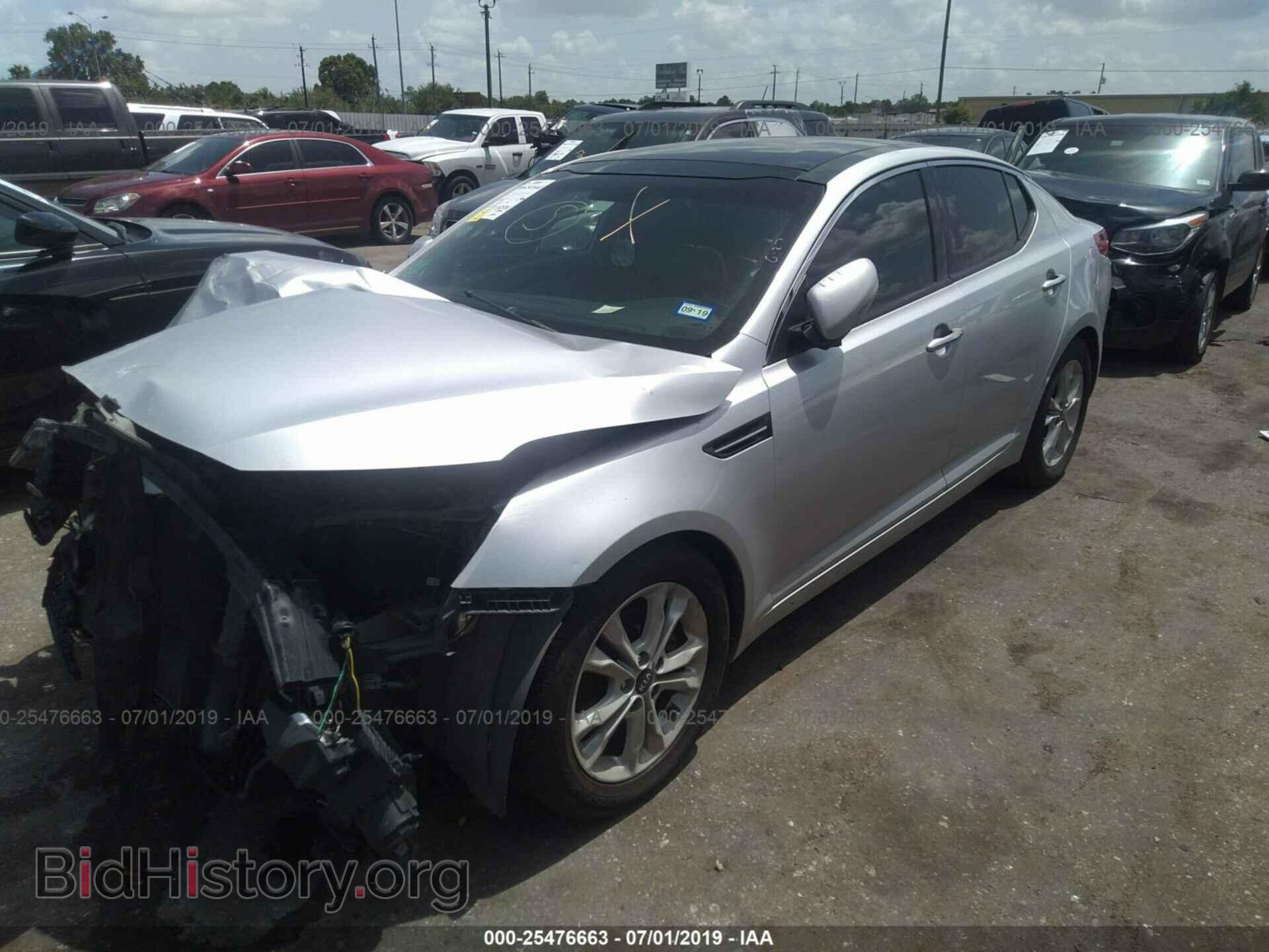 2011 KIA OPTIMA - VIN: KNAGN4A70B5028211 - Фото 2