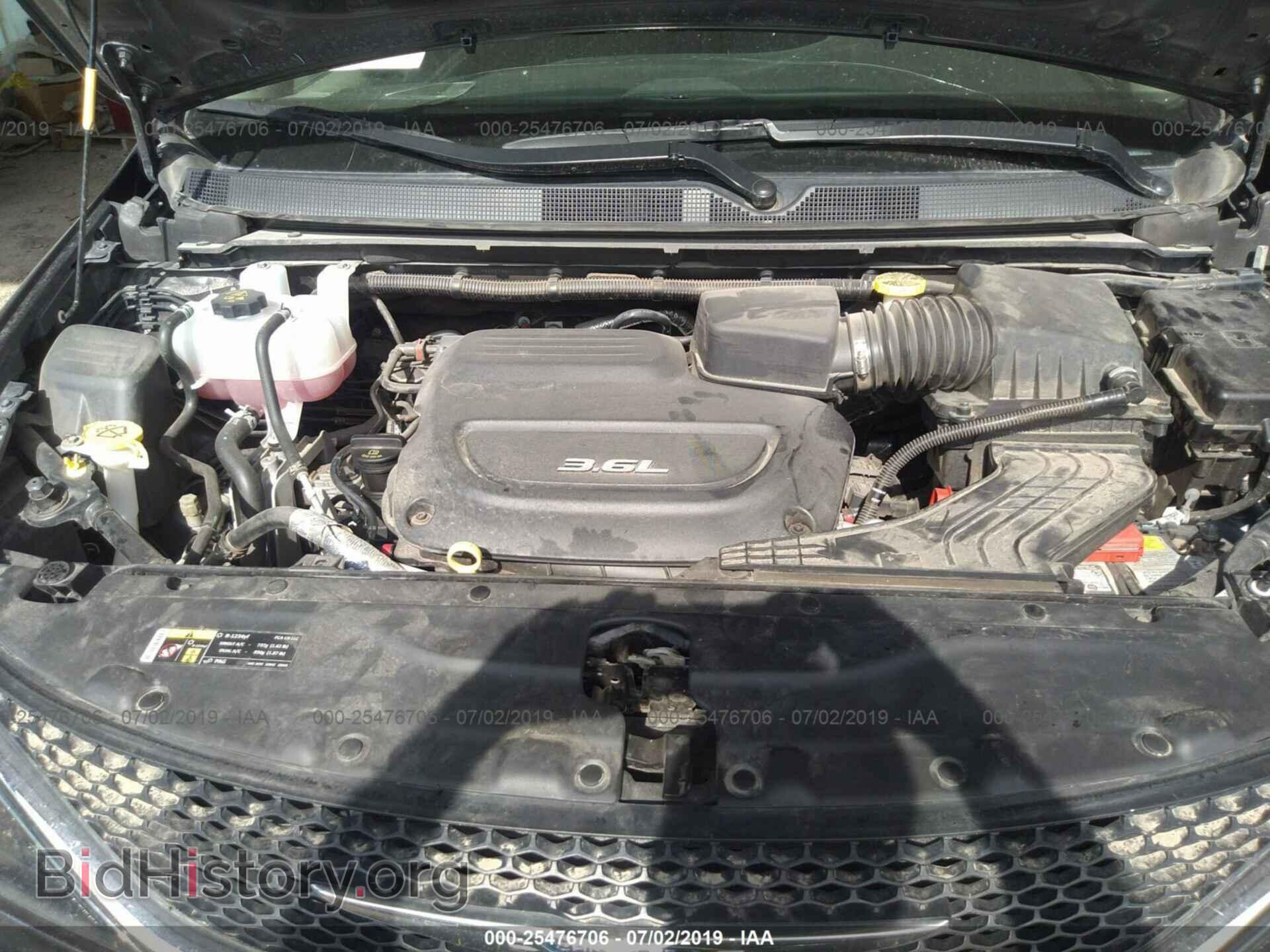 2017 CHRYSLER PACIFICA - VIN: 2C4RC1DG0HR712005 - Фото 10