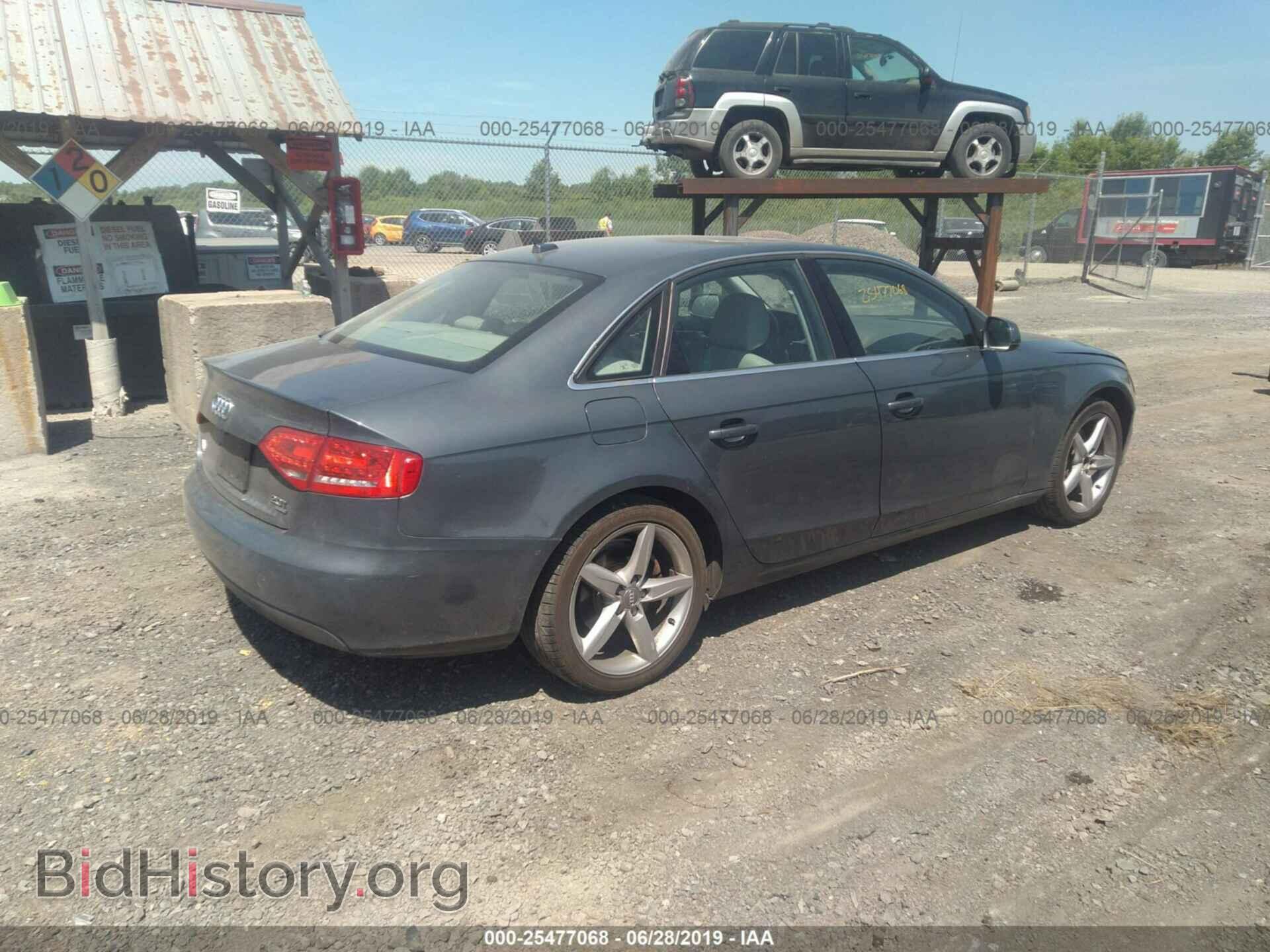 2010 AUDI A4 - VIN: WAUFFAFL7AN042408 - Фото 4
