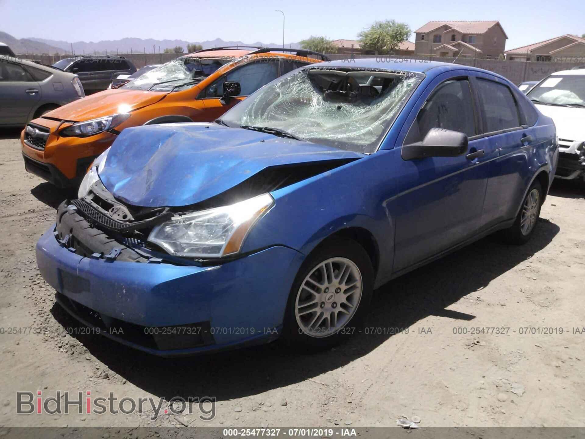 2011 FORD FOCUS - VIN: 1FAHP3FN5BW150355 - Фото 2