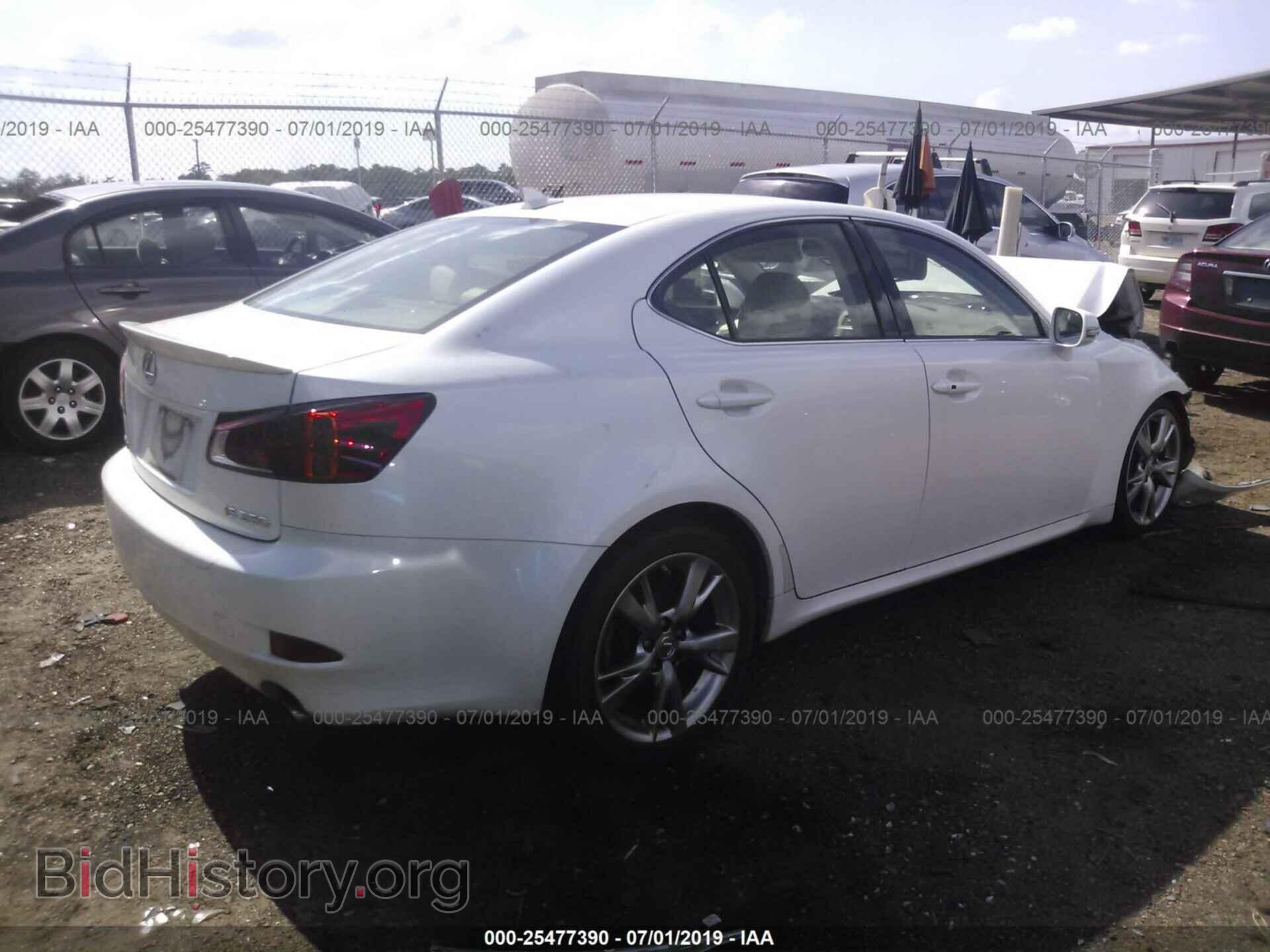 2010 LEXUS IS - VIN: JTHBF5C26A2098666 - Фото 4