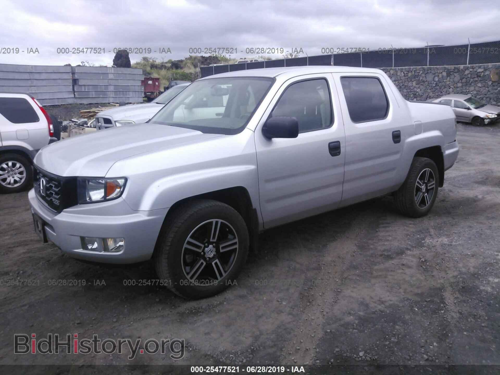 2014 HONDA RIDGELINE - VIN: 5FPYK1F76EB013715 - Фото 2