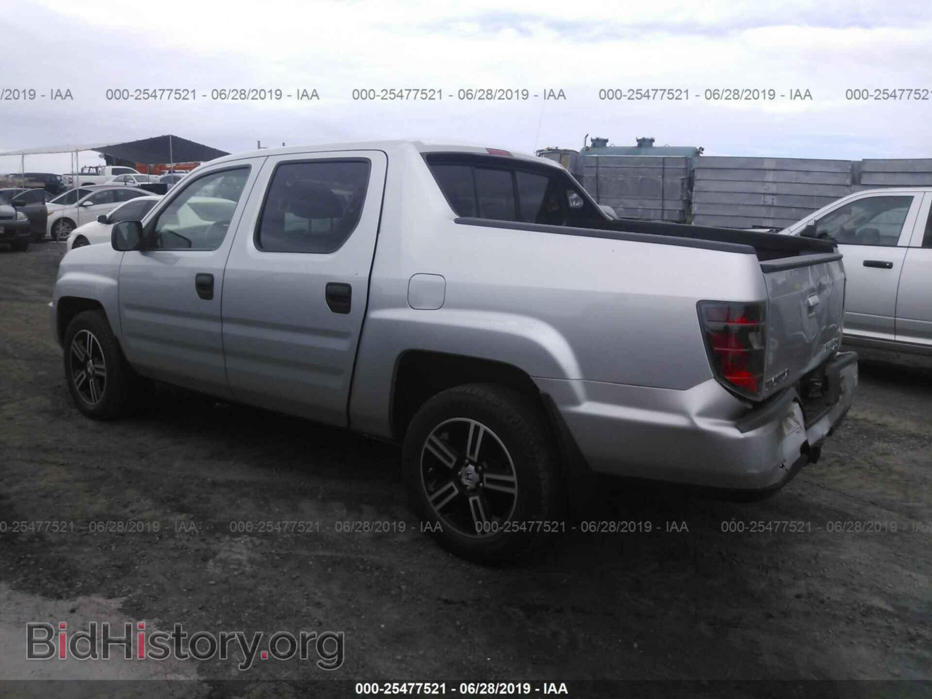 2014 HONDA RIDGELINE - VIN: 5FPYK1F76EB013715 - Фото 3