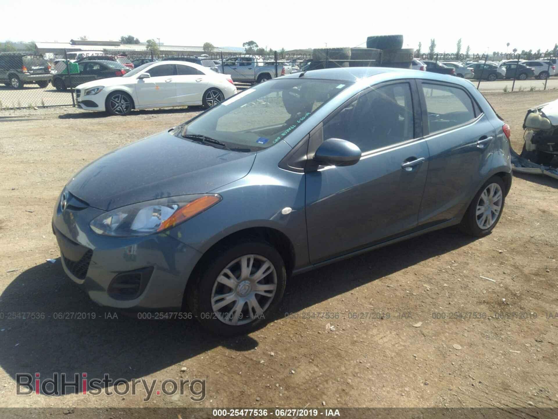 2014 MAZDA MAZDA2 - VIN: JM1DE1KY4E0178044 - Фото 2