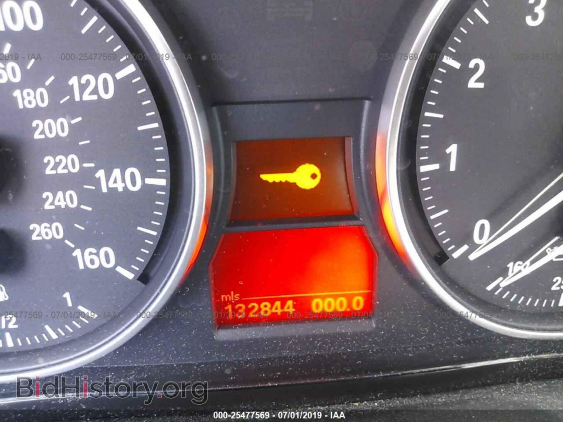 2009 BMW 335 - VIN: WBAPM77539NL88691 - Фото 7