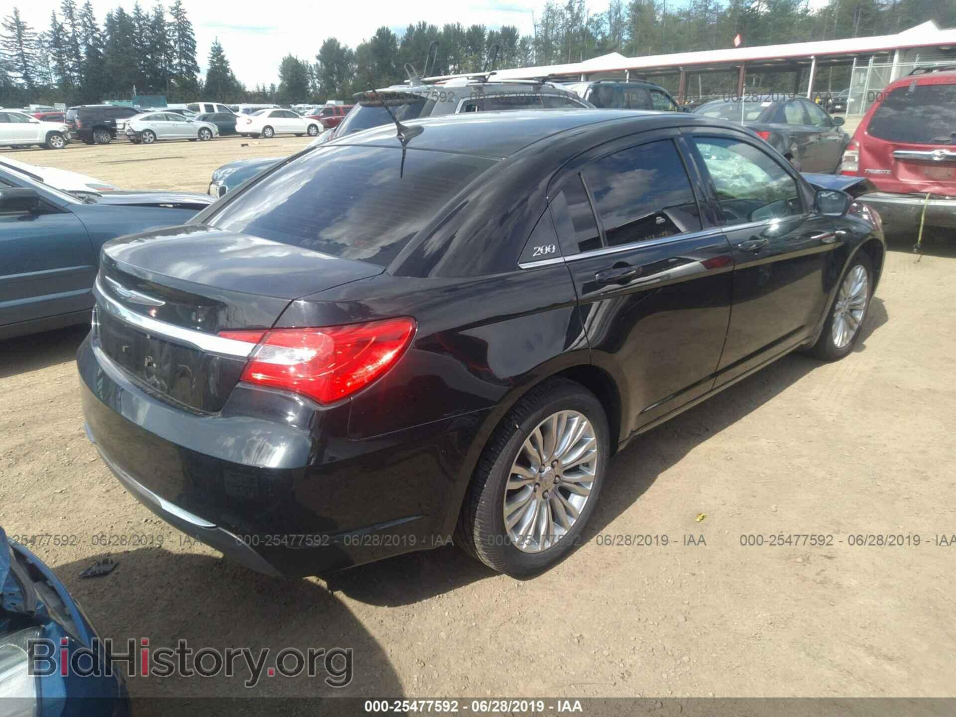 2012 CHRYSLER 200 - VIN: 1C3CCBBG2CN202506 - Фото 4