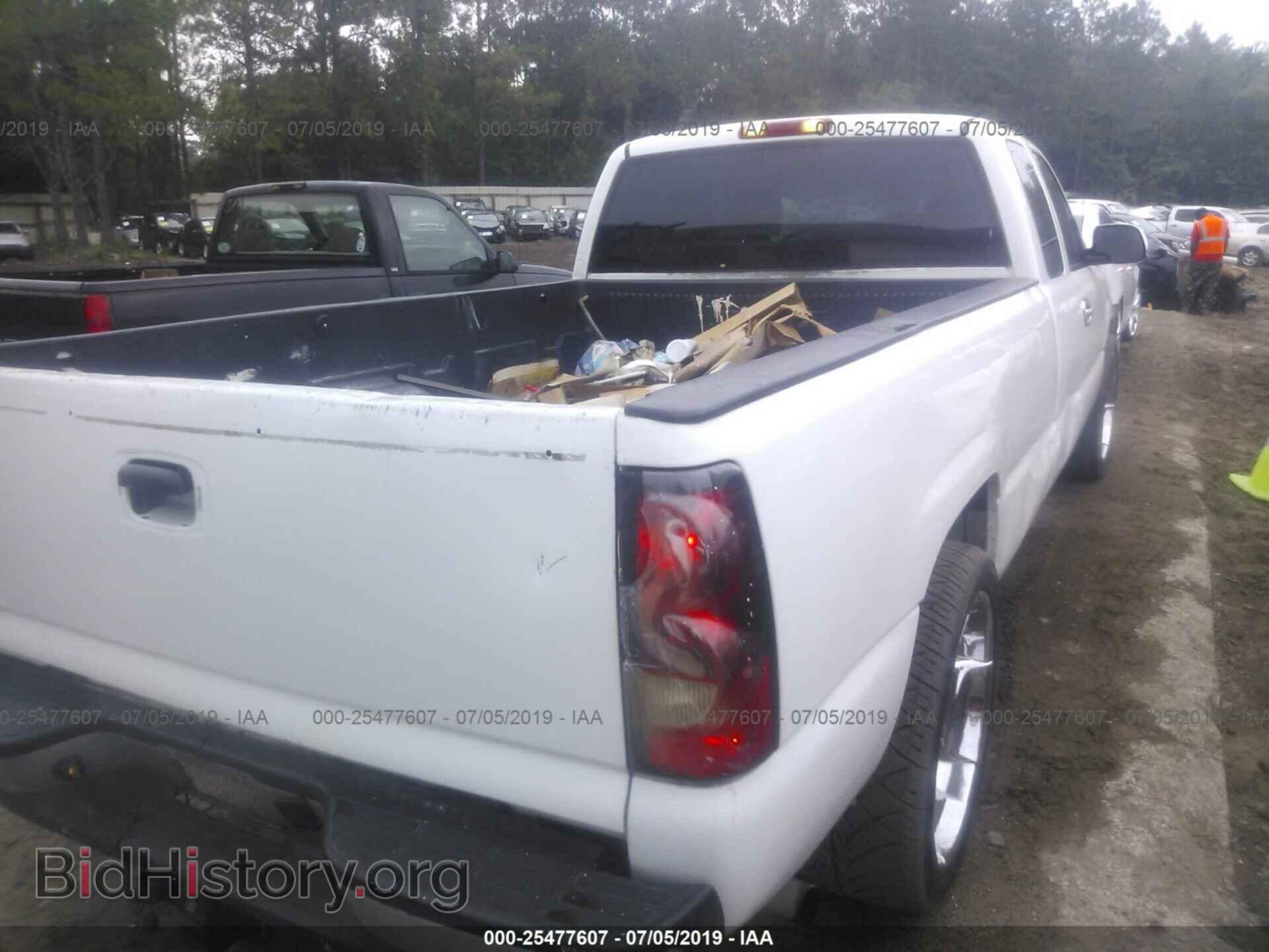 2006 CHEVROLET SILVERADO - VIN: 1GCEC19Z46E237381 - Фото 4