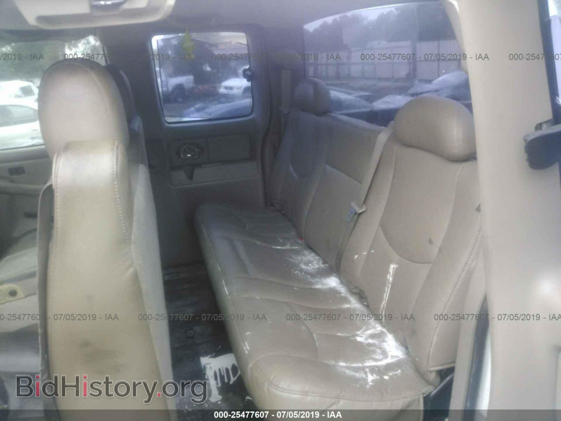 2006 CHEVROLET SILVERADO - VIN: 1GCEC19Z46E237381 - Фото 8