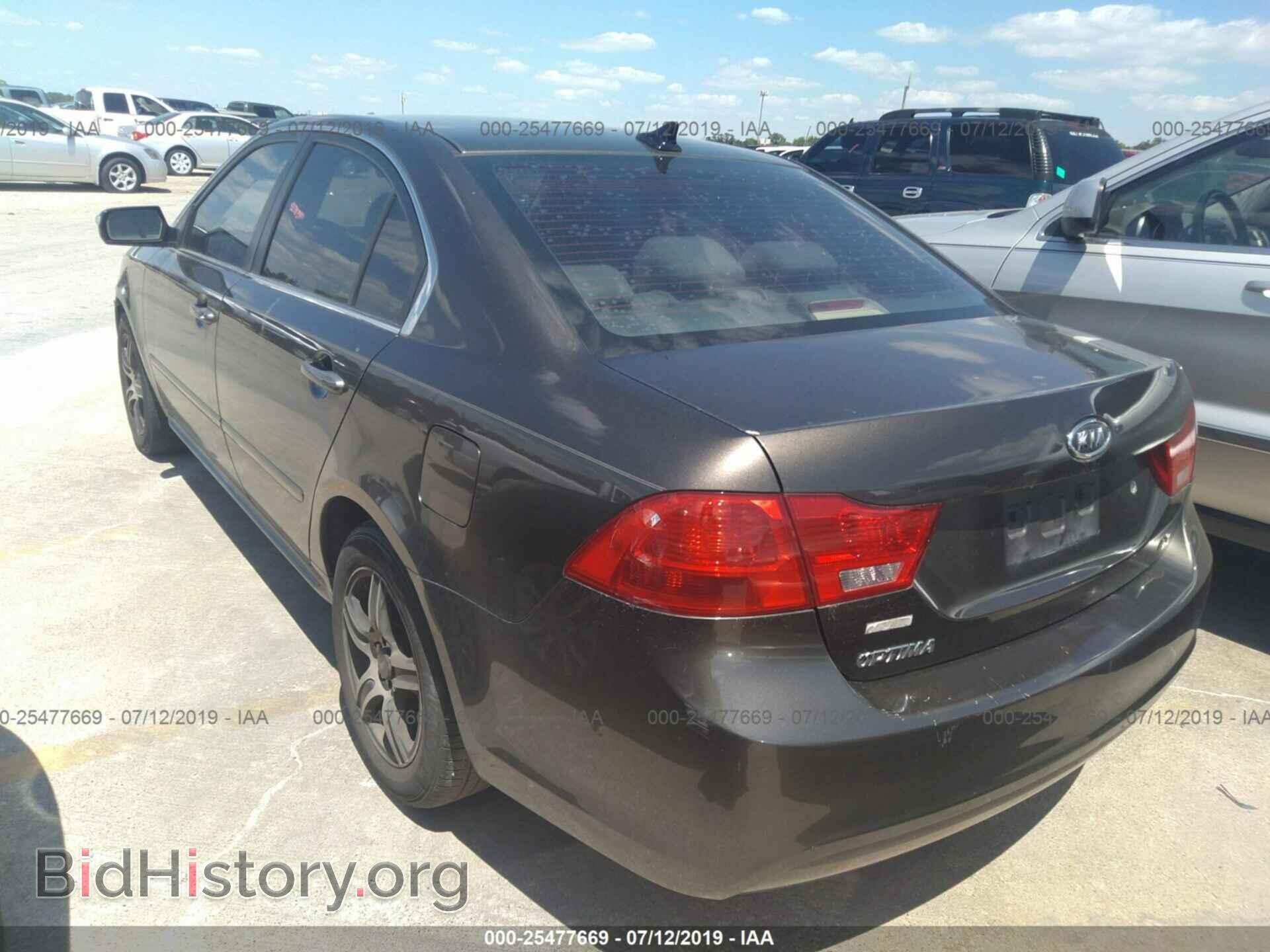 2009 KIA OPTIMA - VIN: KNAGE228695292720 - Фото 3