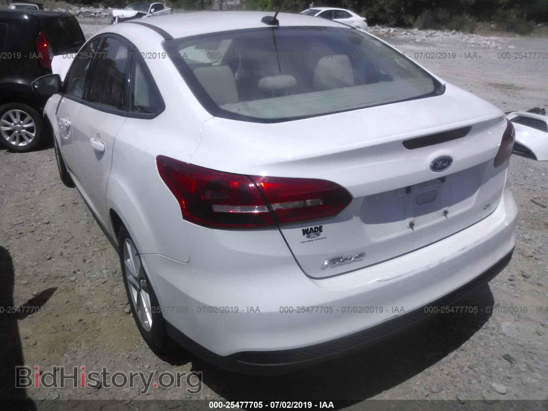 2017 FORD FOCUS - VIN: 1FADP3F21HL269292 - Фото 3